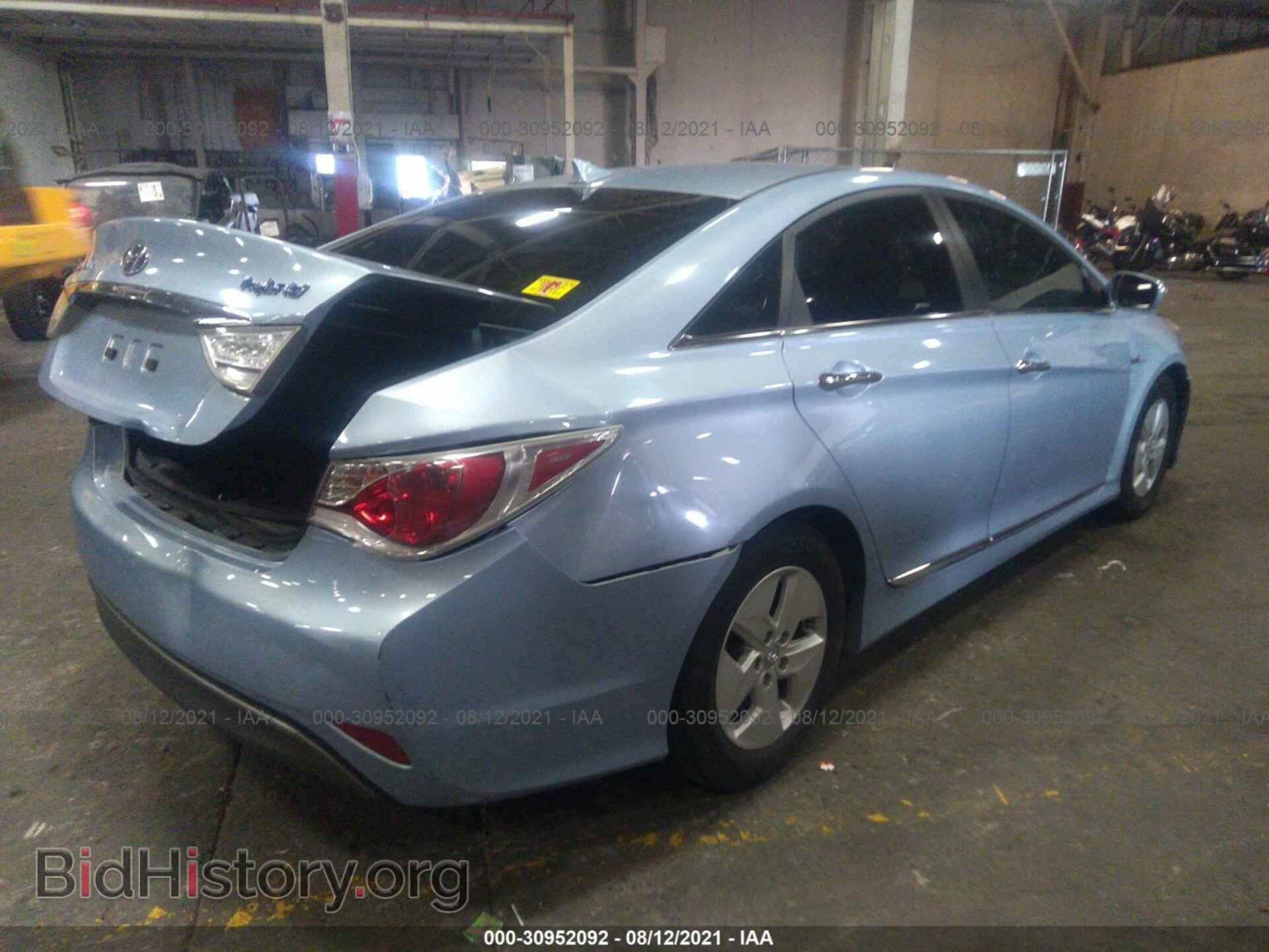2012 HYUNDAI SONATA - VIN: KMHEC4A47CA046070 - Фото 4