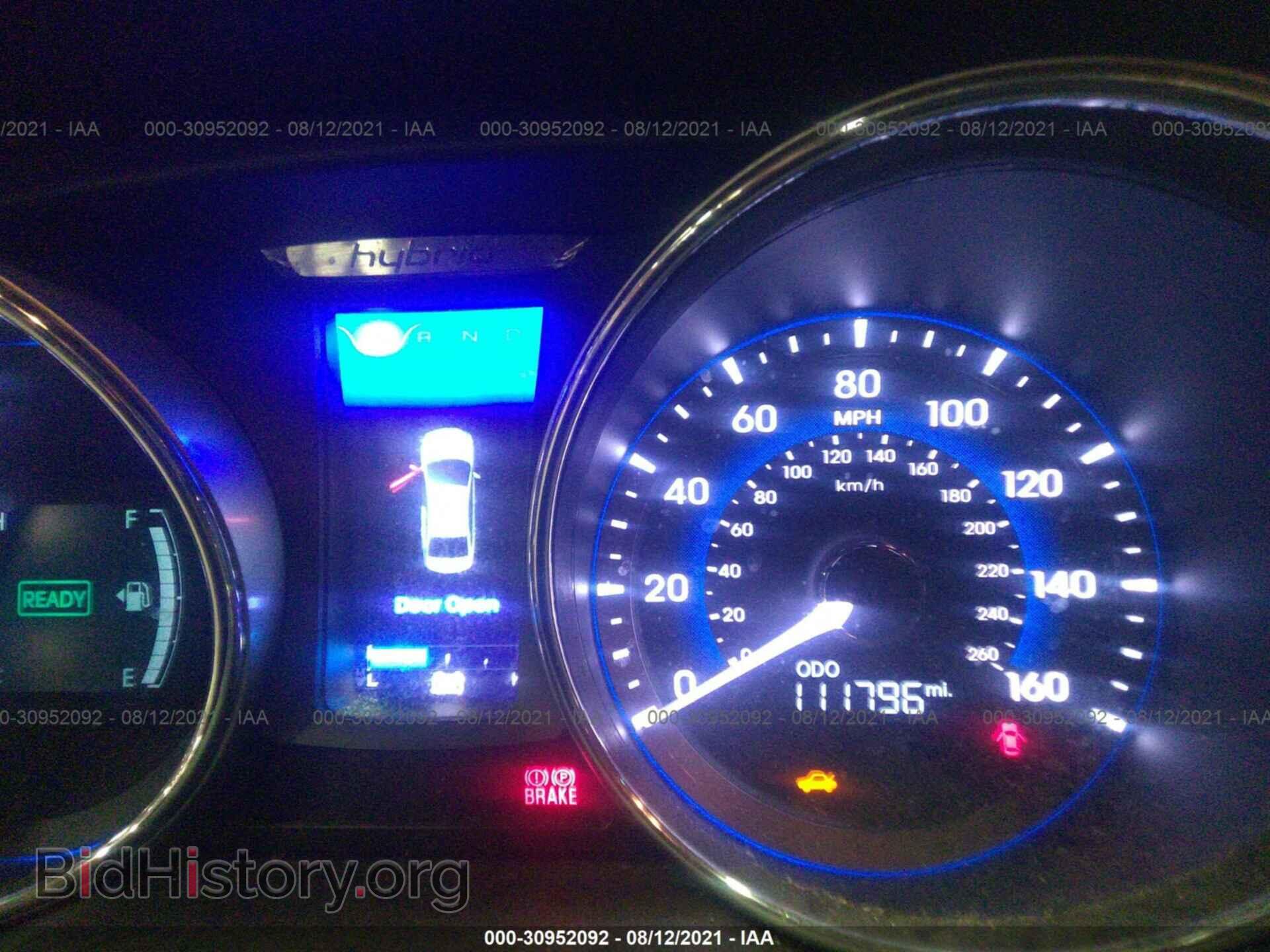 2012 HYUNDAI SONATA - VIN: KMHEC4A47CA046070 - Фото 7