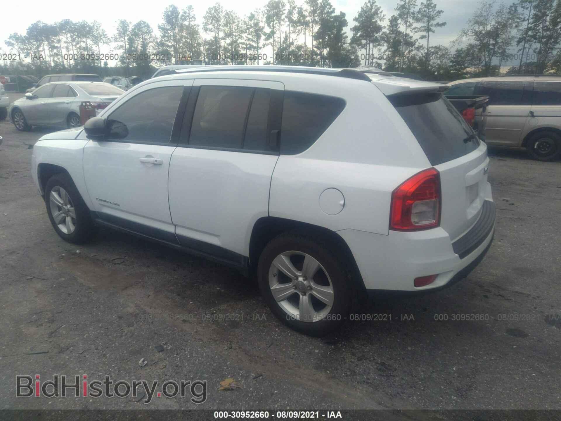 2011 JEEP COMPASS - VIN: 1J4NT1FB9BD290157 - Photo 3