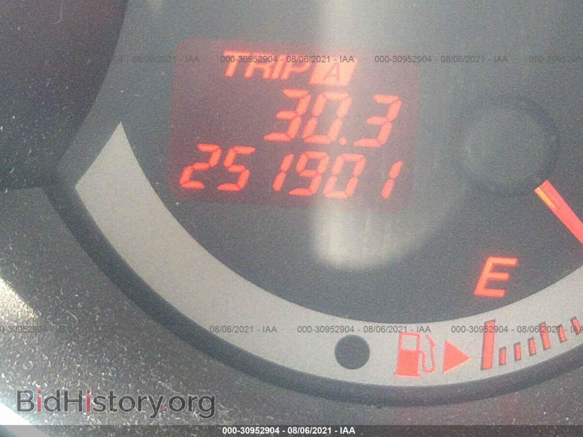 2007 MAZDA MAZDA3 - VIN: JM1BK343471675685 - Фото 7