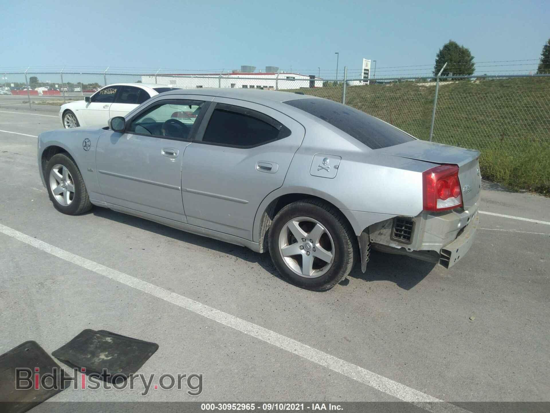 2010 DODGE CHARGER - VIN: 2B3CA3CV0AH234205 - Фото 3