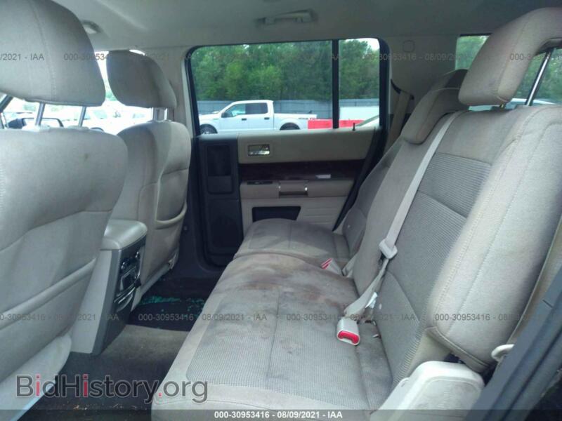 2011 Ford FLEX (VIN 2FMGK5CC0BBD24428) — photo 8 of 11