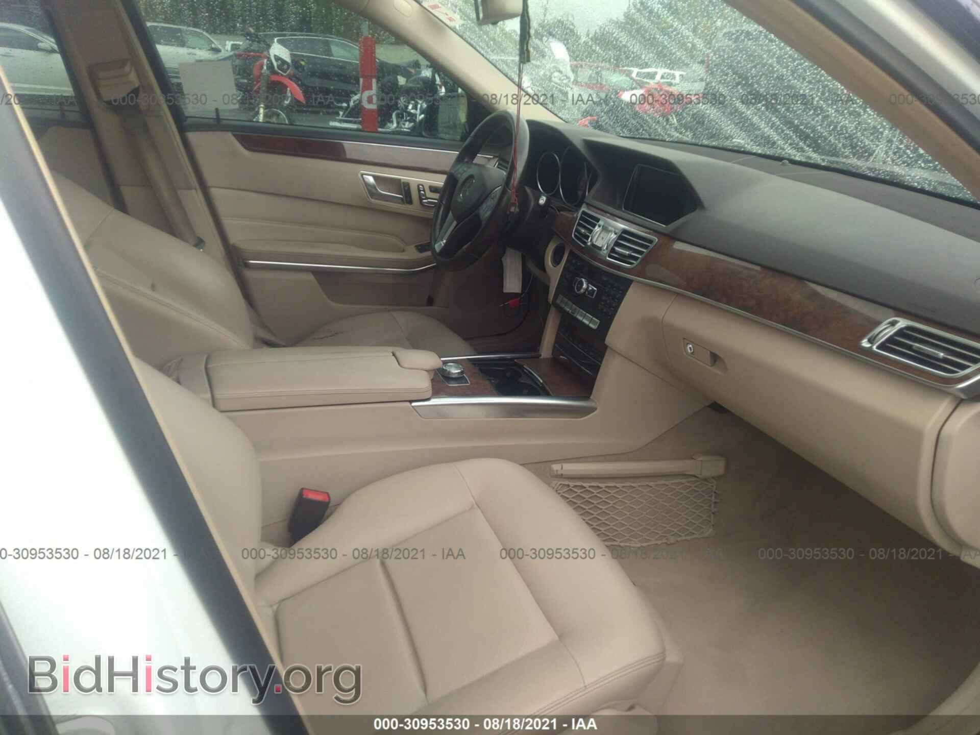 2014 MERCEDES-BENZ E-CLASS - VIN: WDDHF5KB6EA856570 - Фото 5