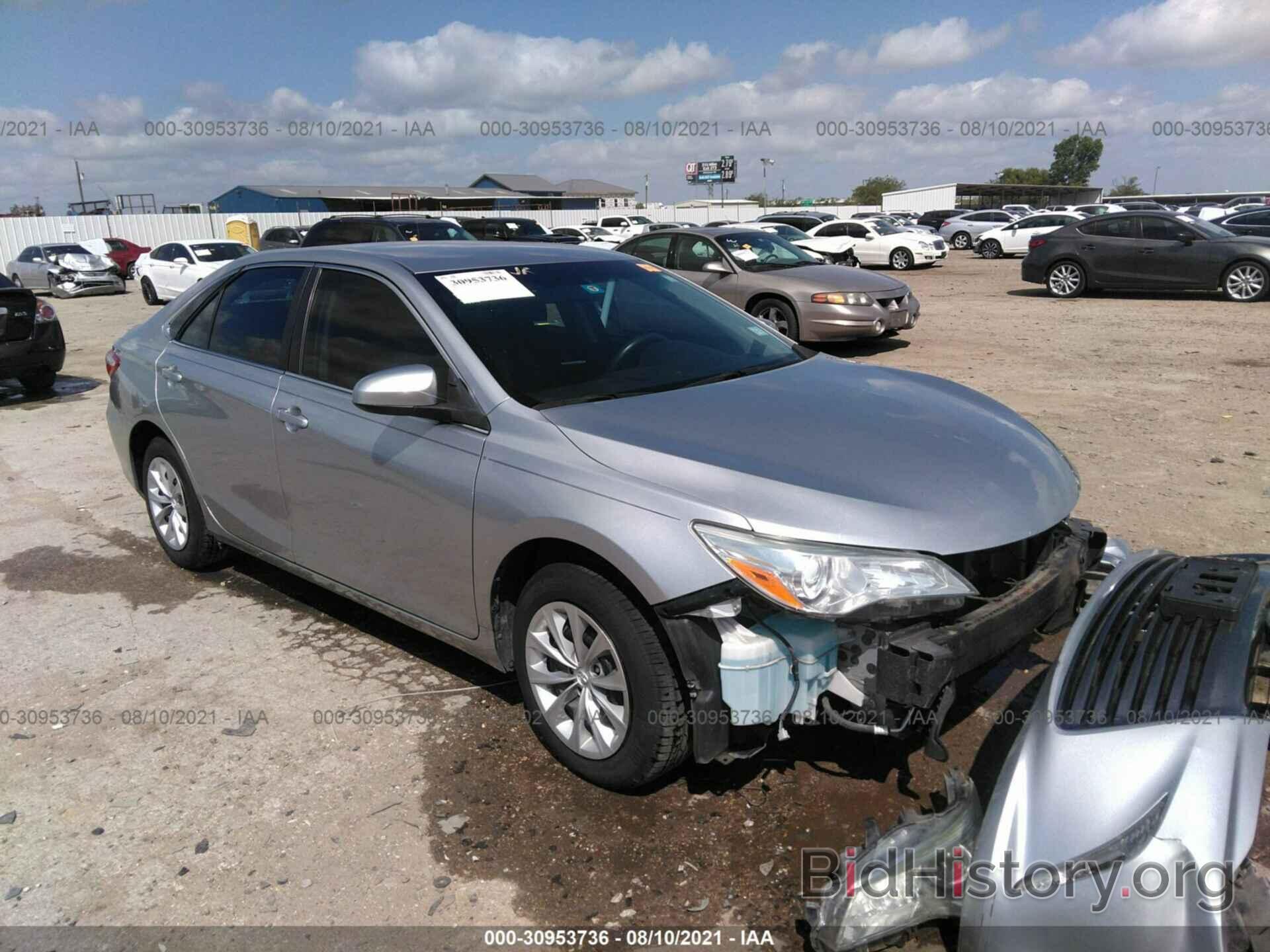 Photo 4T4BF1FK1GR519486 - TOYOTA CAMRY 2016