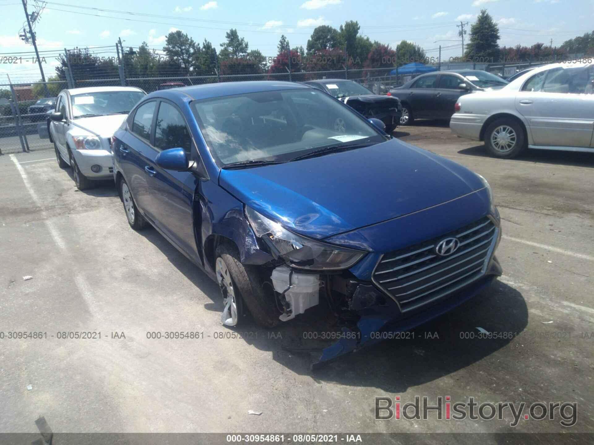 Photo 3KPC24A38KE040490 - HYUNDAI ACCENT 2019