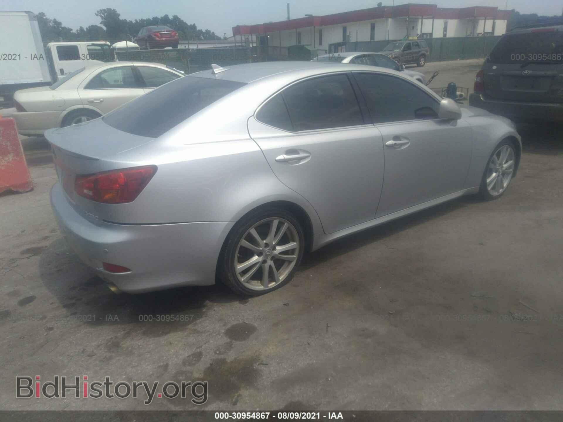 2007 LEXUS IS 350 - VIN: JTHBE262X75016054 - Фото 4