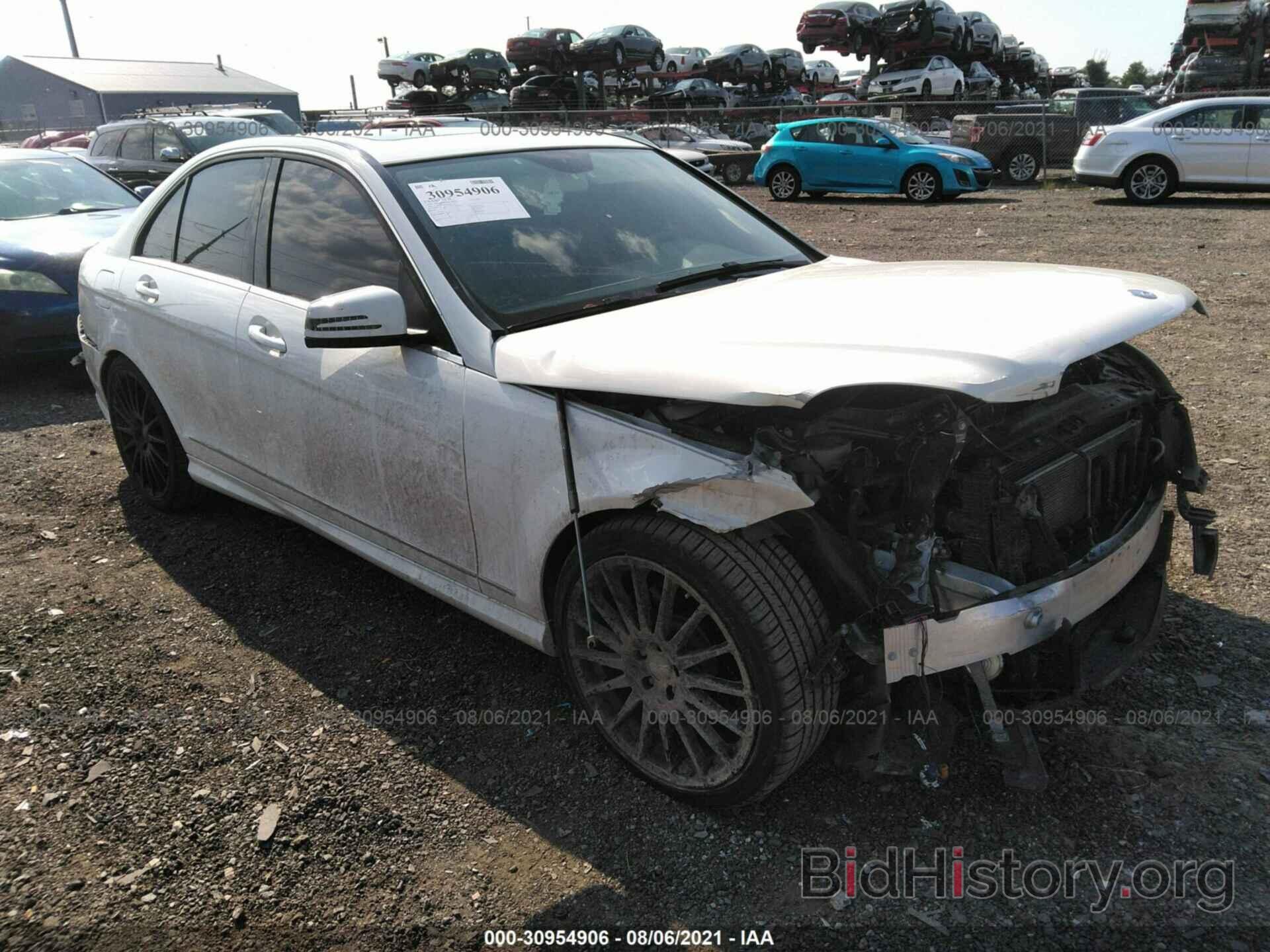 Photo WDDGF8AB5EA941138 - MERCEDES-BENZ C-CLASS 2014