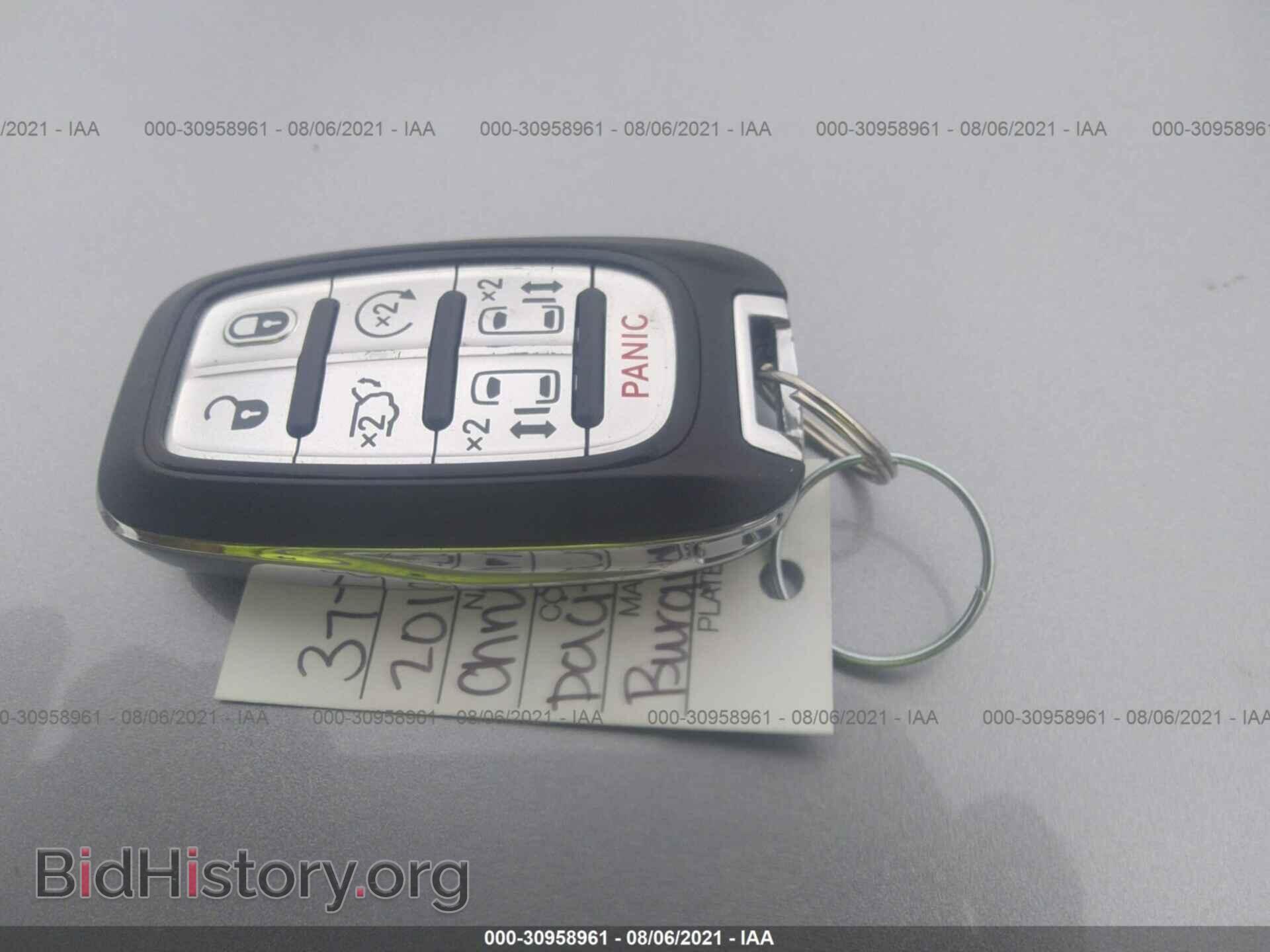2017 CHRYSLER PACIFICA - VIN: 2C4RC1BG7HR778909 - Photo 11