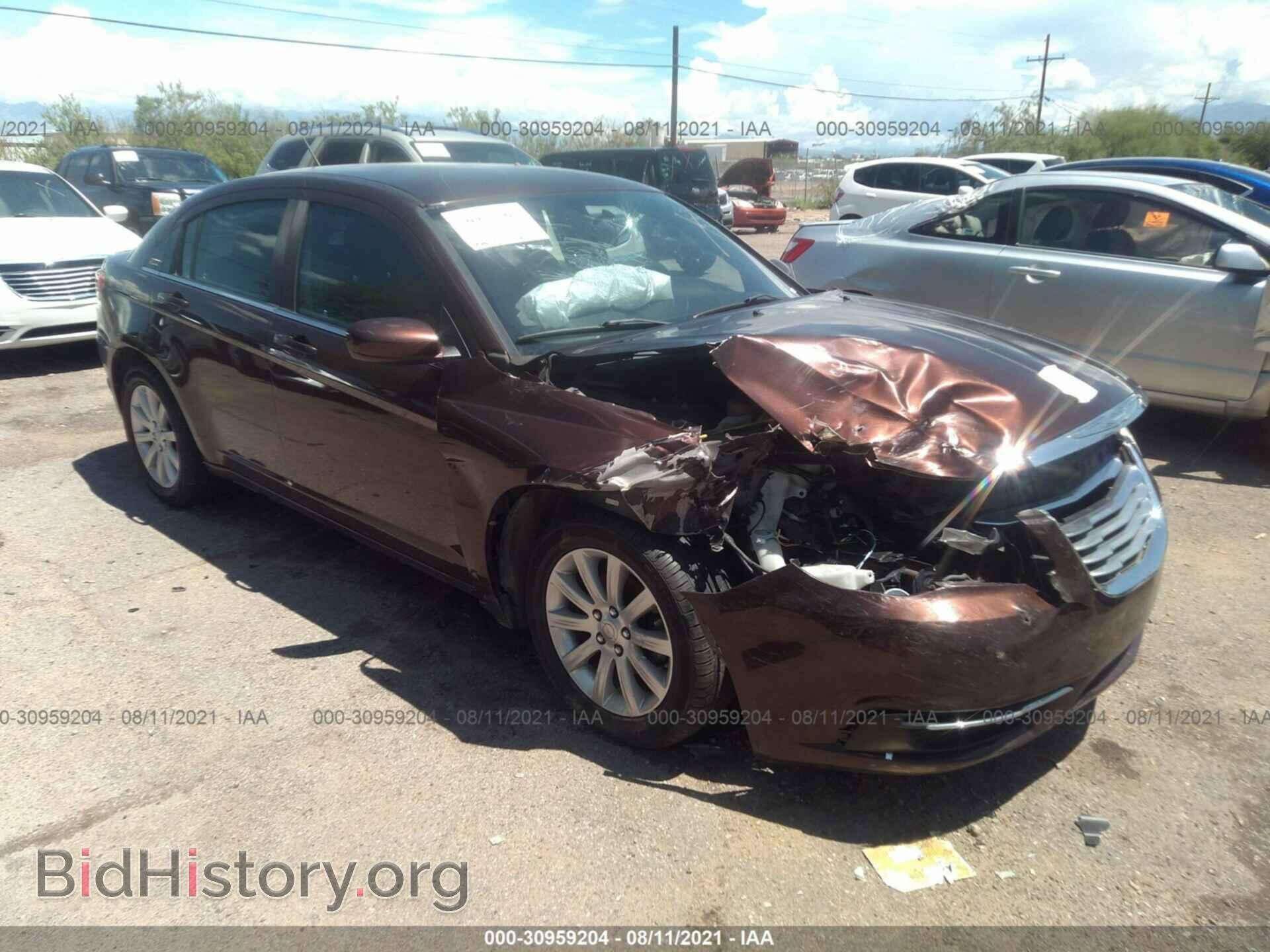 Photo 1C3CCBBB7DN720407 - CHRYSLER 200 2013