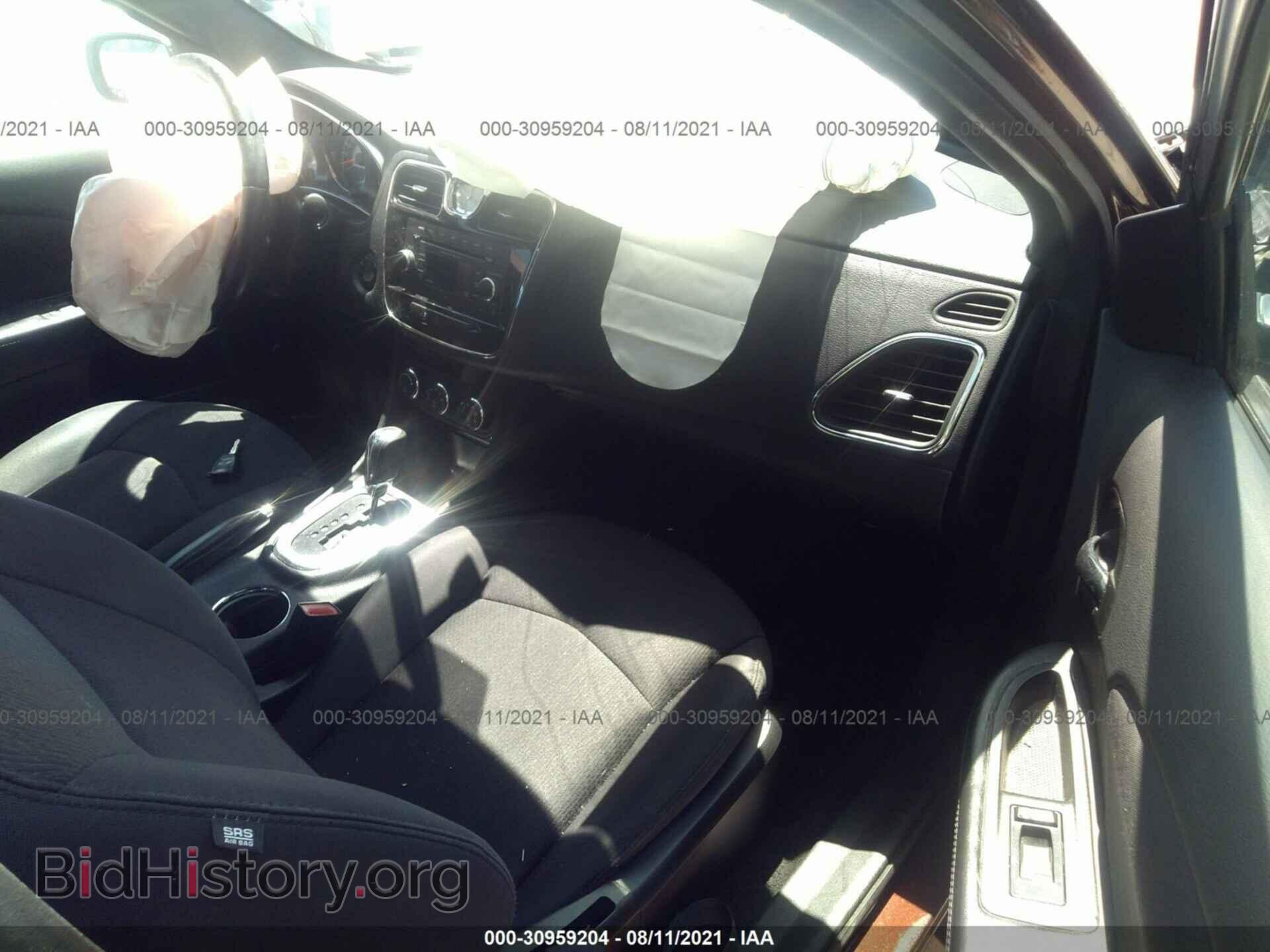 2013 CHRYSLER 200 - VIN: 1C3CCBBB7DN720407 - Photo 5