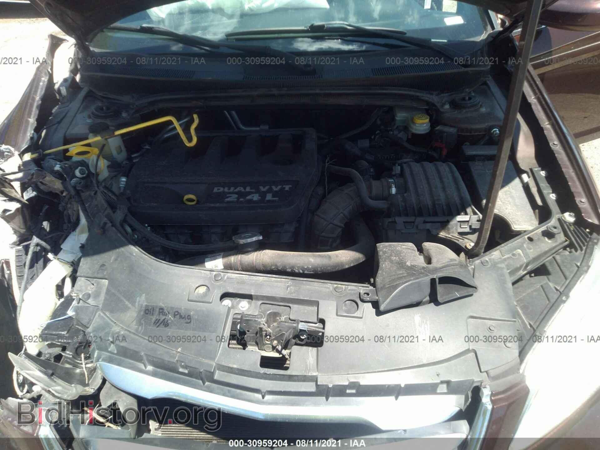 2013 CHRYSLER 200 - VIN: 1C3CCBBB7DN720407 - Photo 10