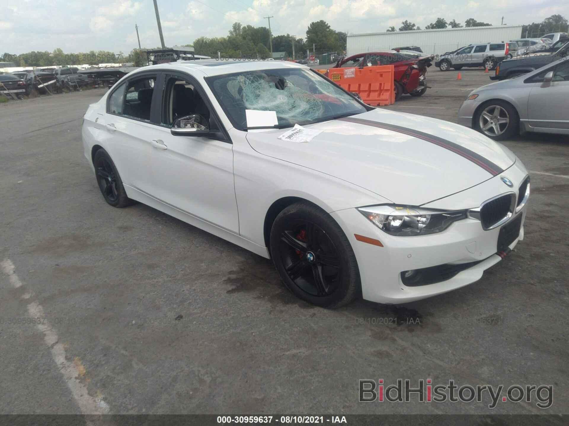 Photo WBA3C1C56EK105894 - BMW 3 SERIES 2014