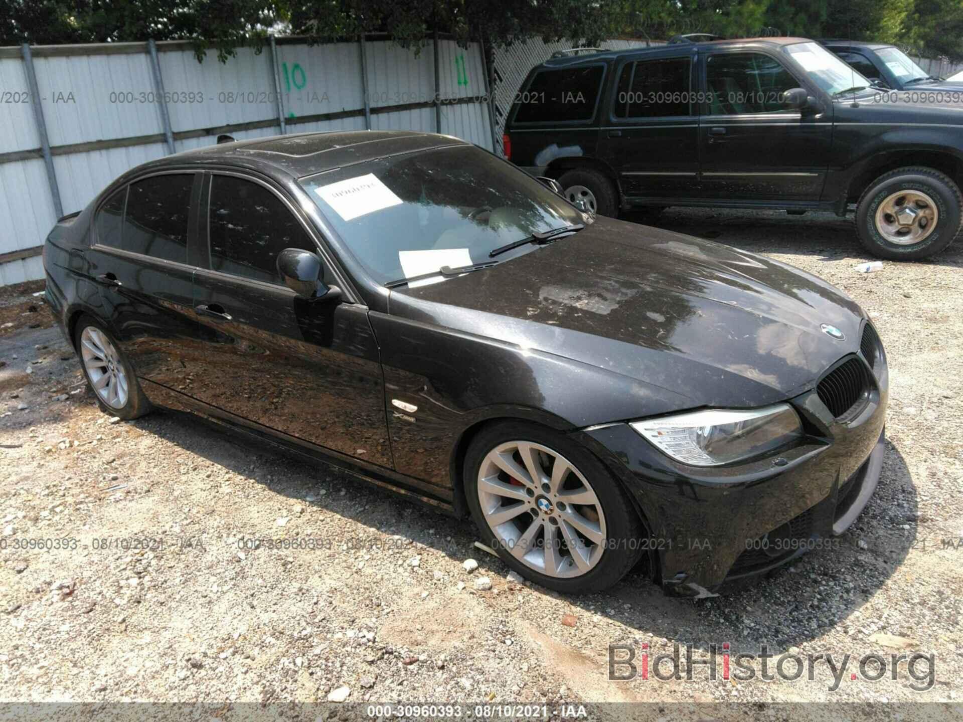 Photo WBAPK73579A453061 - BMW 3 SERIES 2009