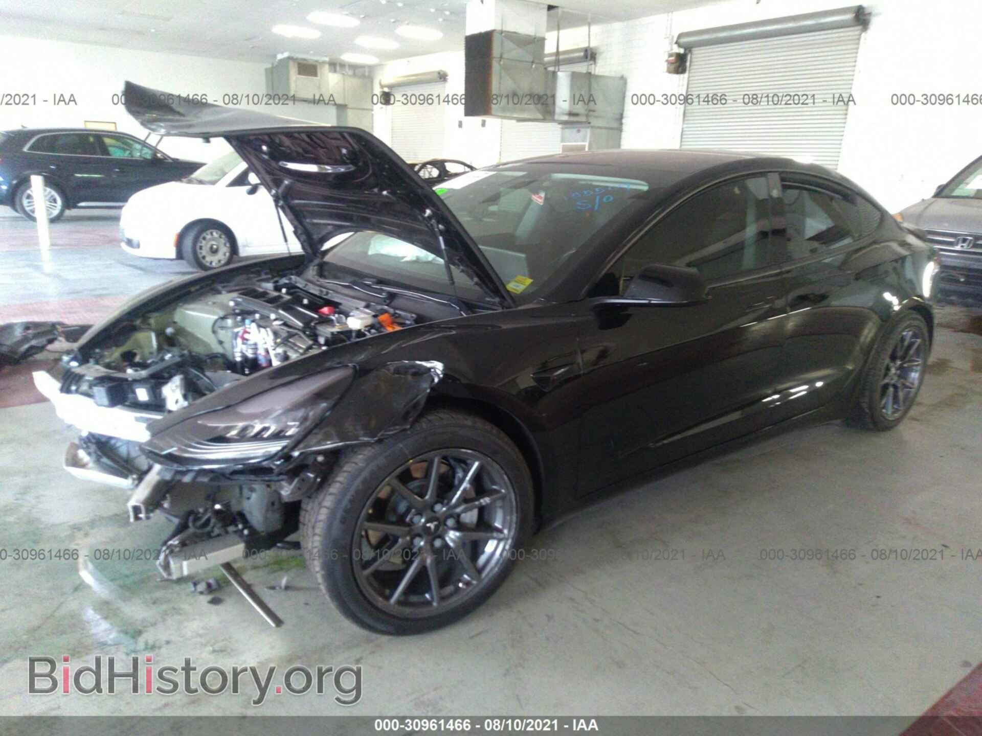 2018 TESLA MODEL 3 - VIN: 5YJ3E1EA7JF108902 - Фото 2