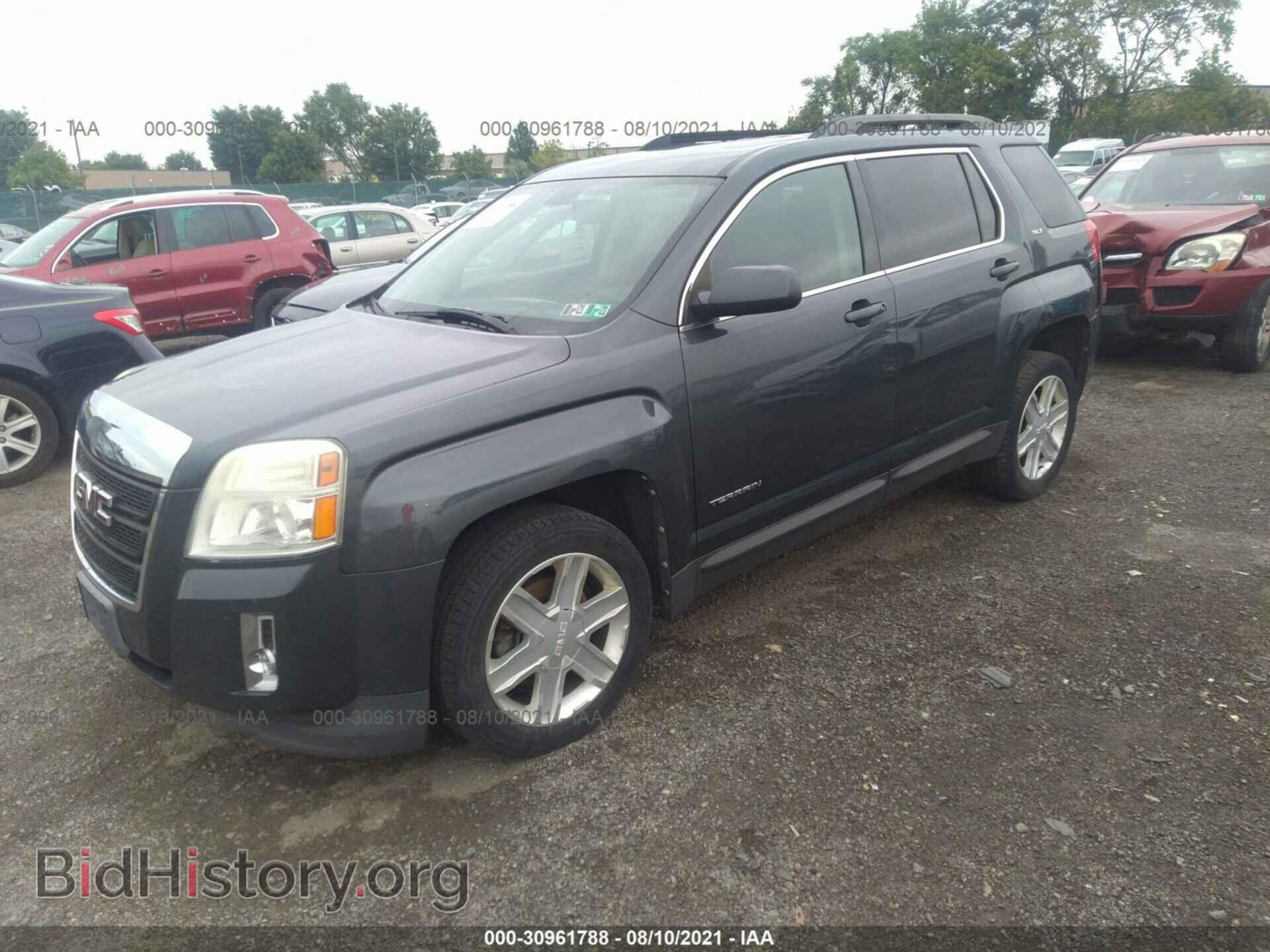 2011 GMC TERRAIN - VIN: 2CTFLVEC9B6295860 - Photo 2