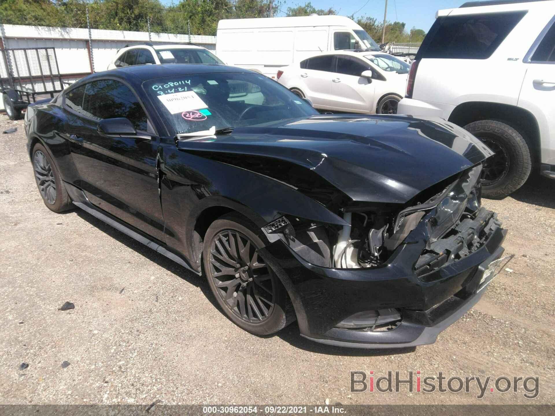 Photo 1FA6P8TH2H5213316 - FORD MUSTANG 2017