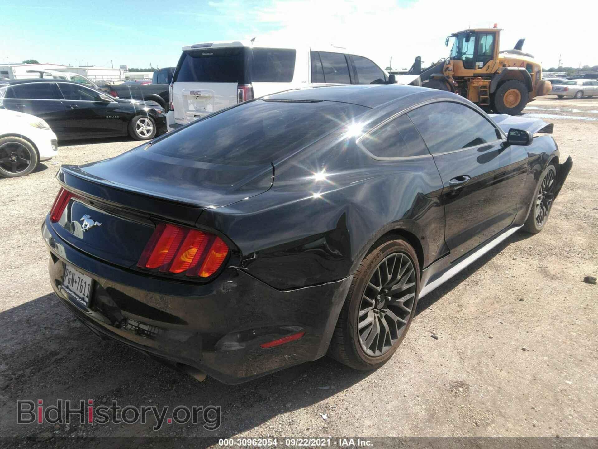 2017 FORD MUSTANG - VIN: 1FA6P8TH2H5213316 - Фото 4
