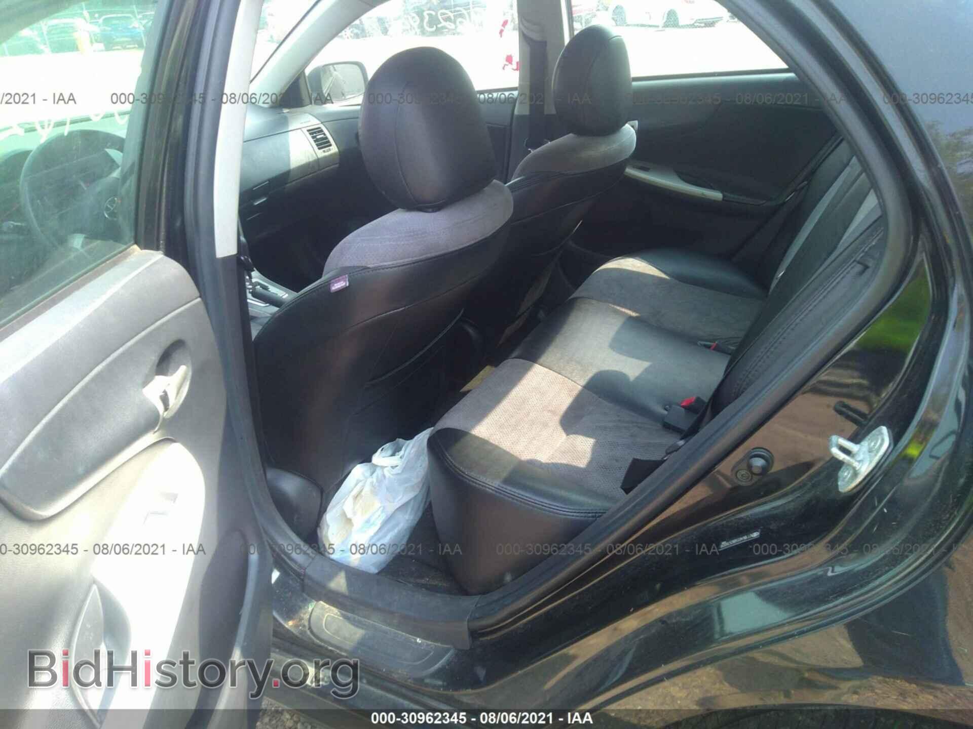 2011 TOYOTA COROLLA - VIN: 2T1BU4EE6BC576029 - Фото 8