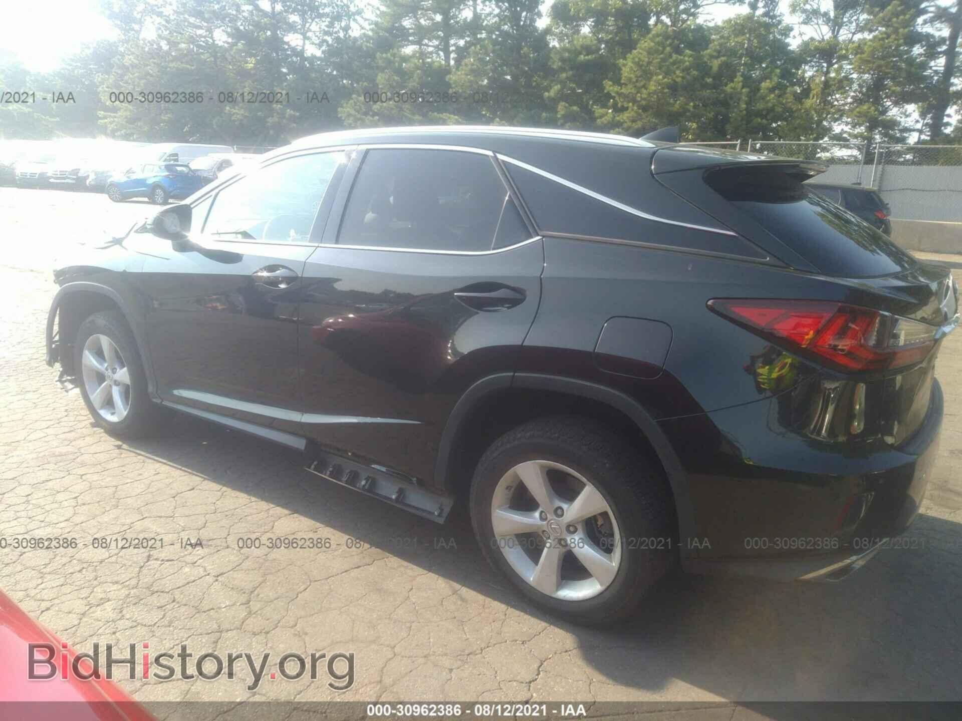 2017 LEXUS RX - VIN: 2T2BZMCA6HC097888 - Фото 3