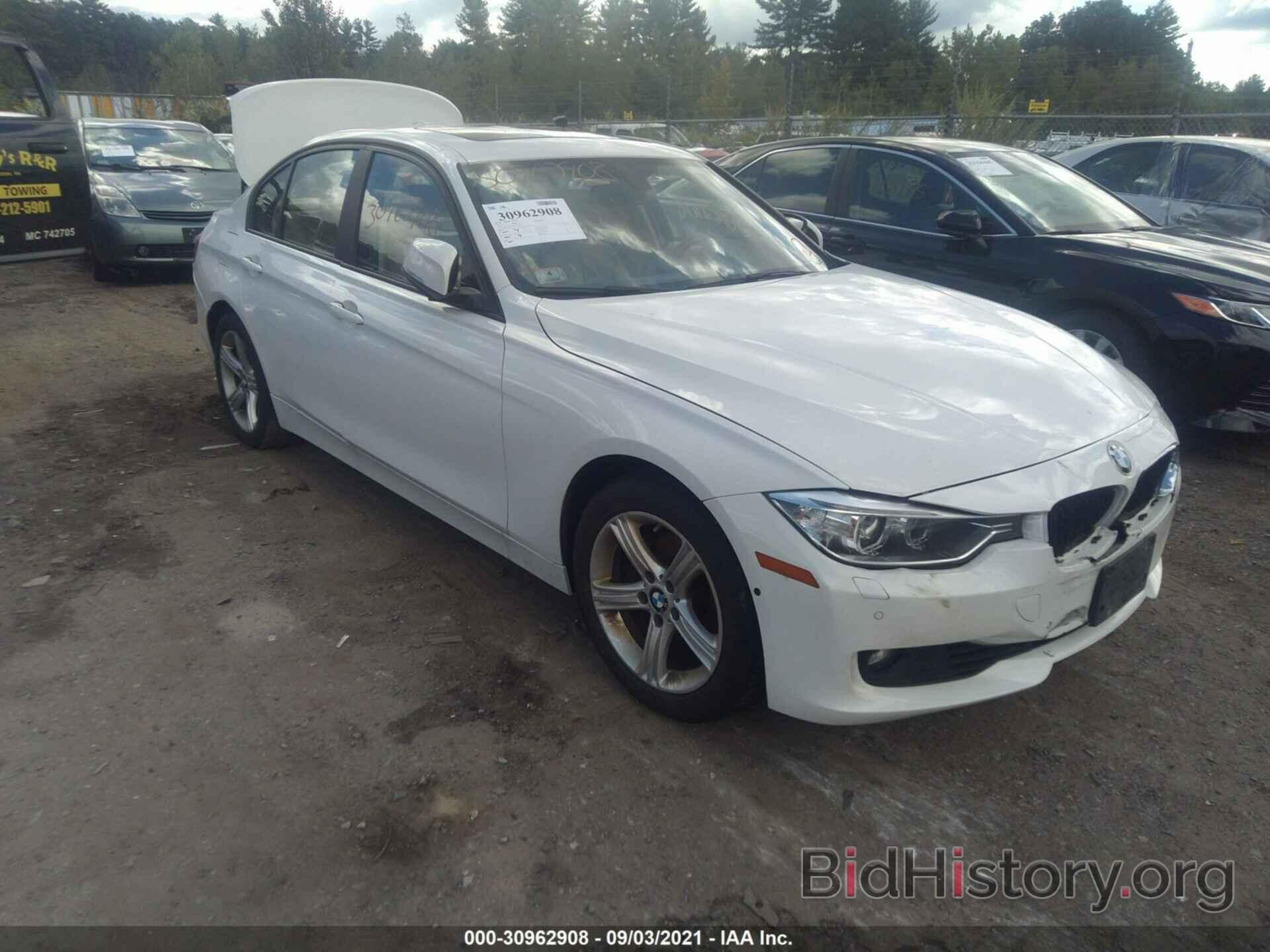 Photo WBA3B5G53DNS03363 - BMW 3 SERIES 2013