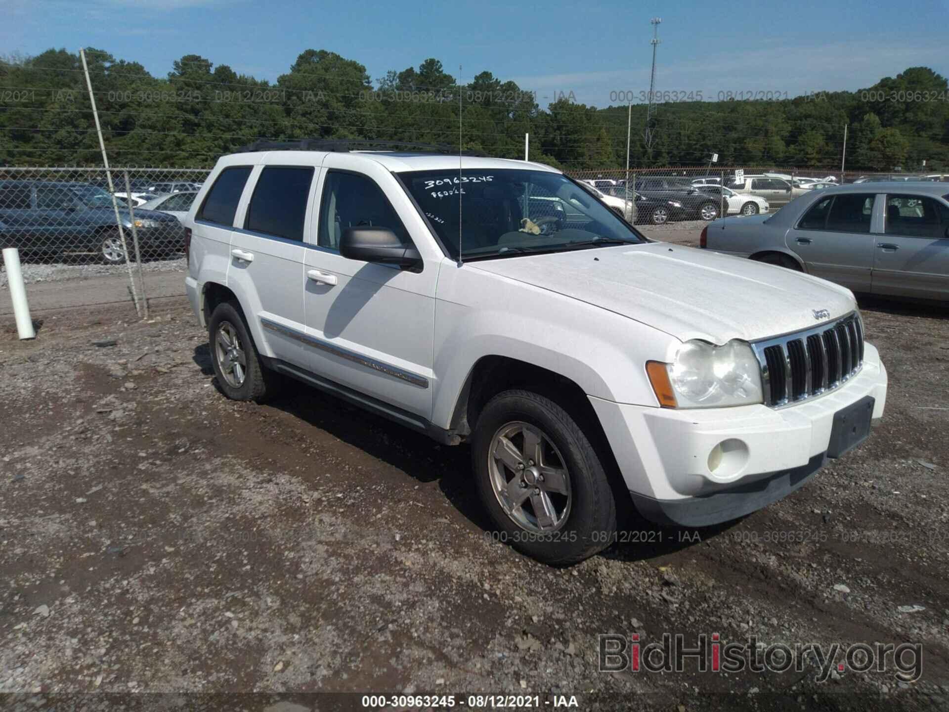 Photo 1J8HR582X6C357374 - JEEP GRAND CHEROKEE 2006