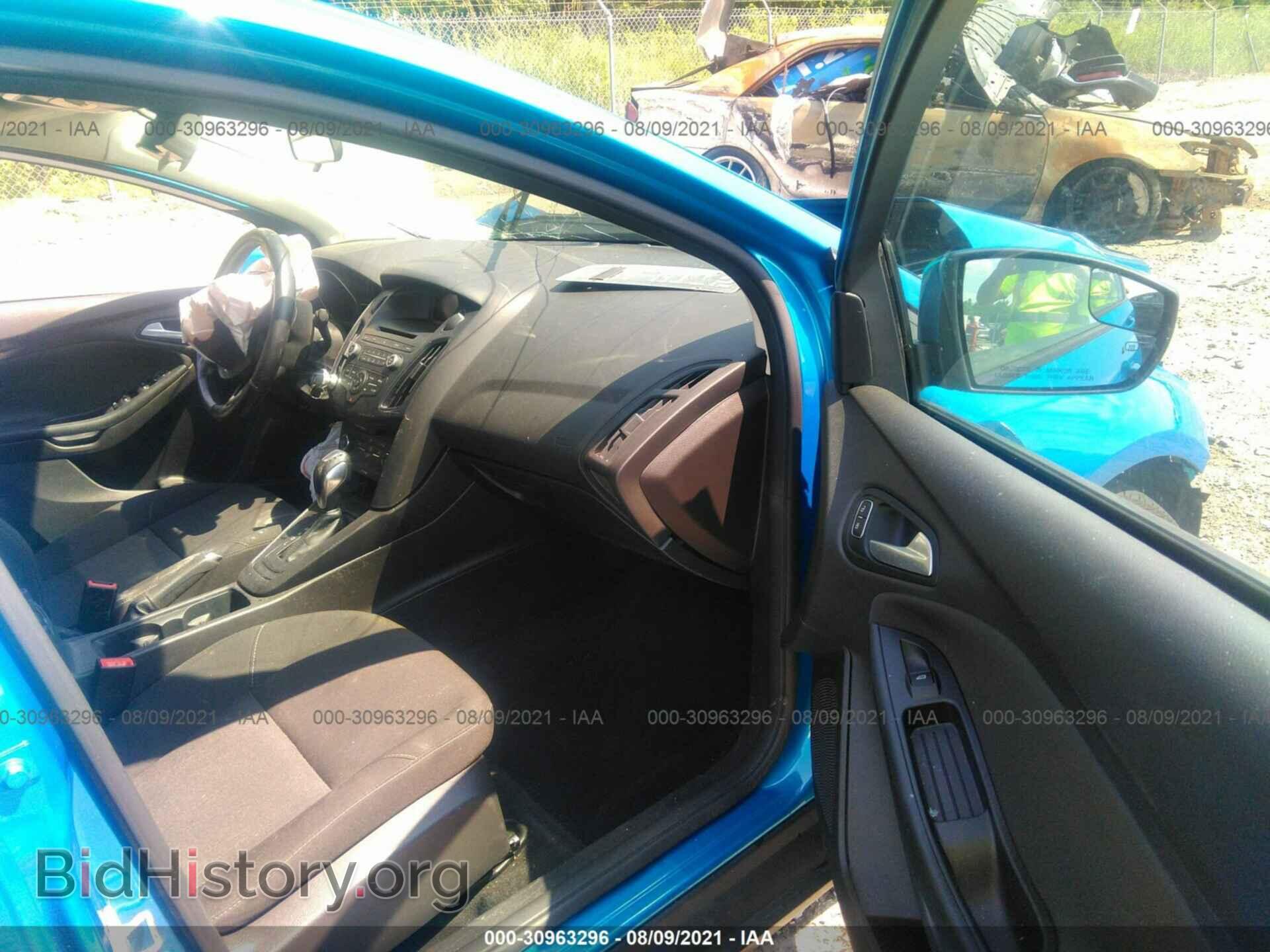 2016 FORD FOCUS - VIN: 1FADP3F24GL248564 - Photo 5