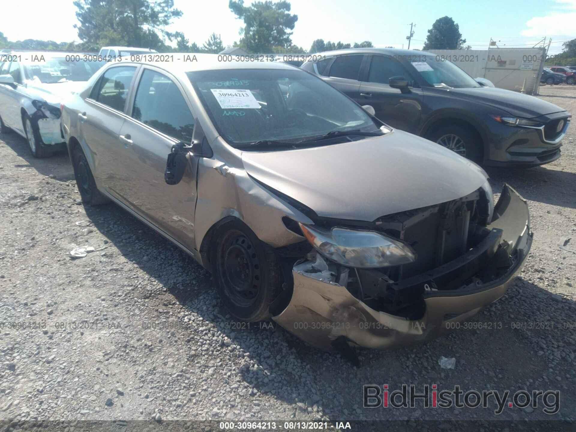 Photo 1NXBU4EE8AZ319709 - TOYOTA COROLLA 2010