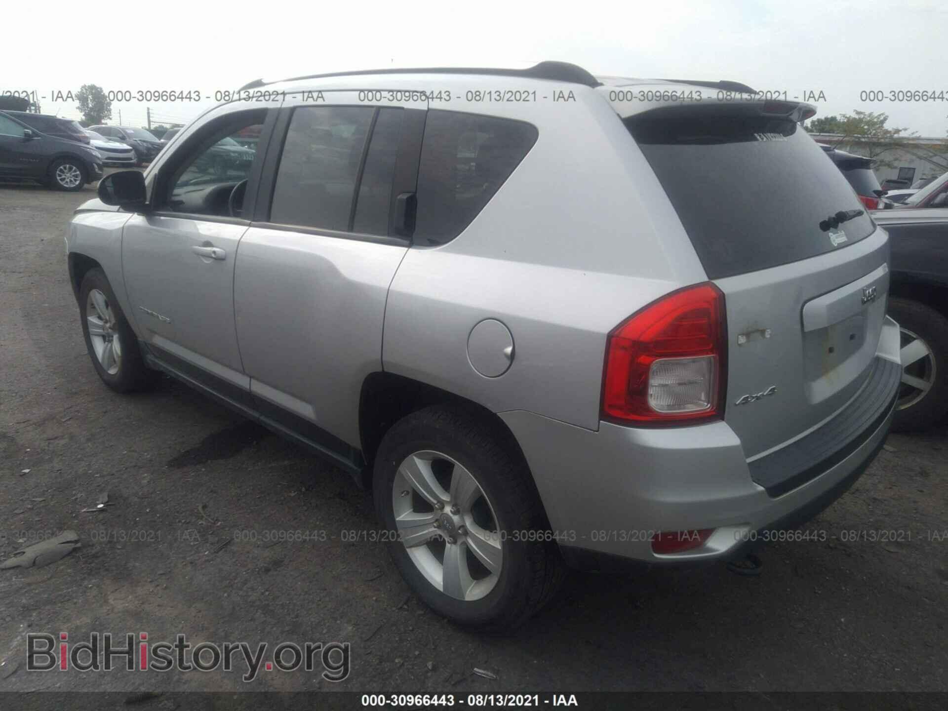 2012 JEEP COMPASS - VIN: 1C4NJDBB7CD584581 - Фото 3