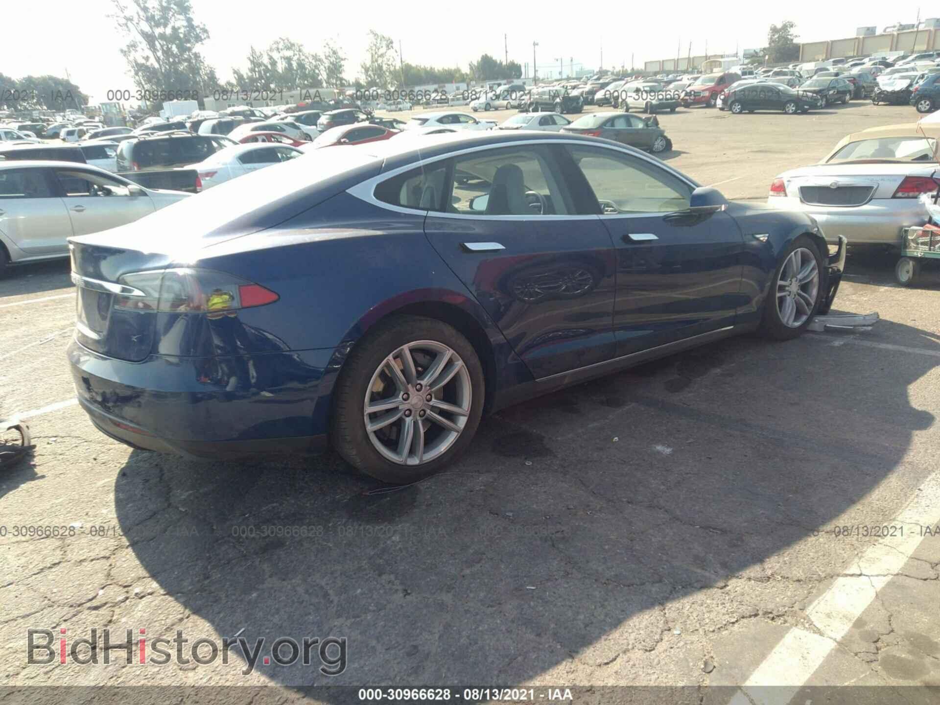 2015 TESLA MODEL S - VIN: 5YJSA1E19FF114277 - Photo 4