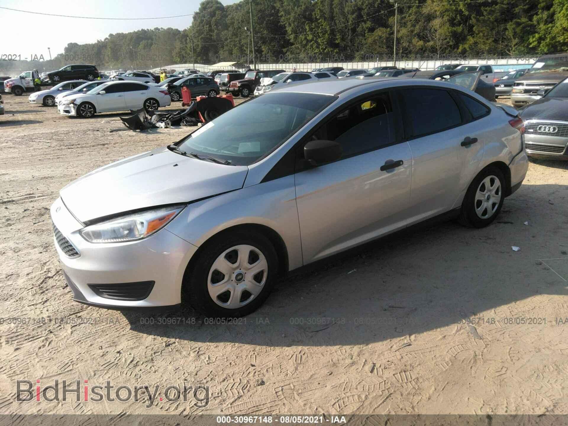 2016 FORD FOCUS - VIN: 1FADP3E28GL249525 - Photo 2