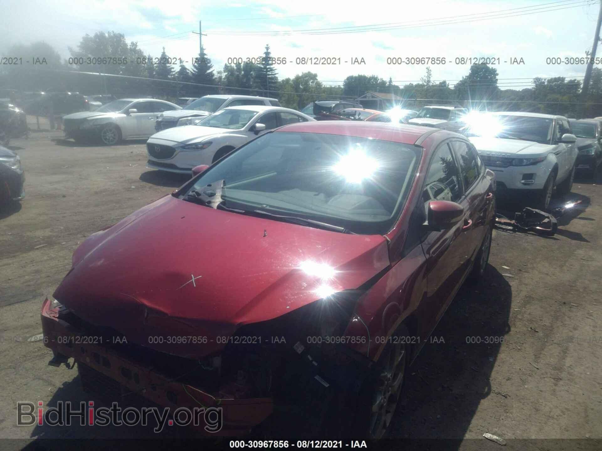 2014 FORD FOCUS - VIN: 1FADP3F27EL167801 - Фото 2