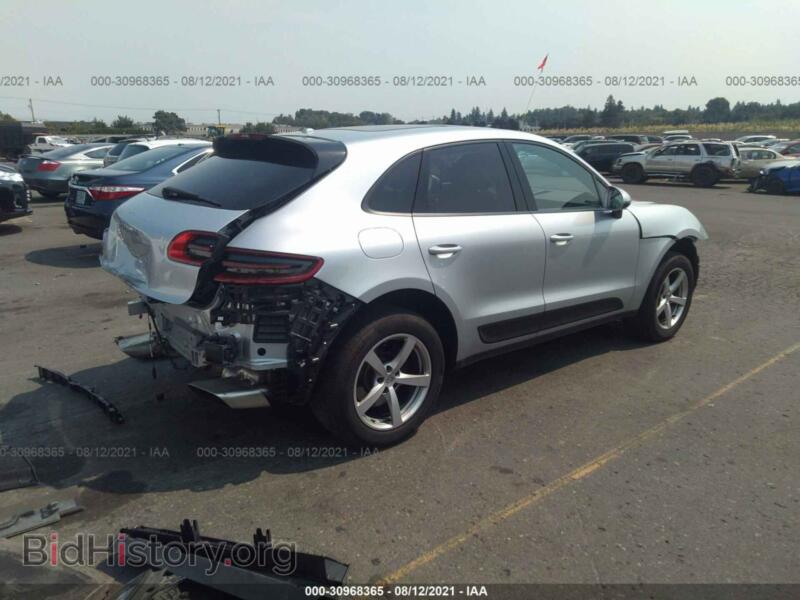 2018 Porsche MACAN (VIN WP1AA2A57JLB03325) — photo 4 of 12
