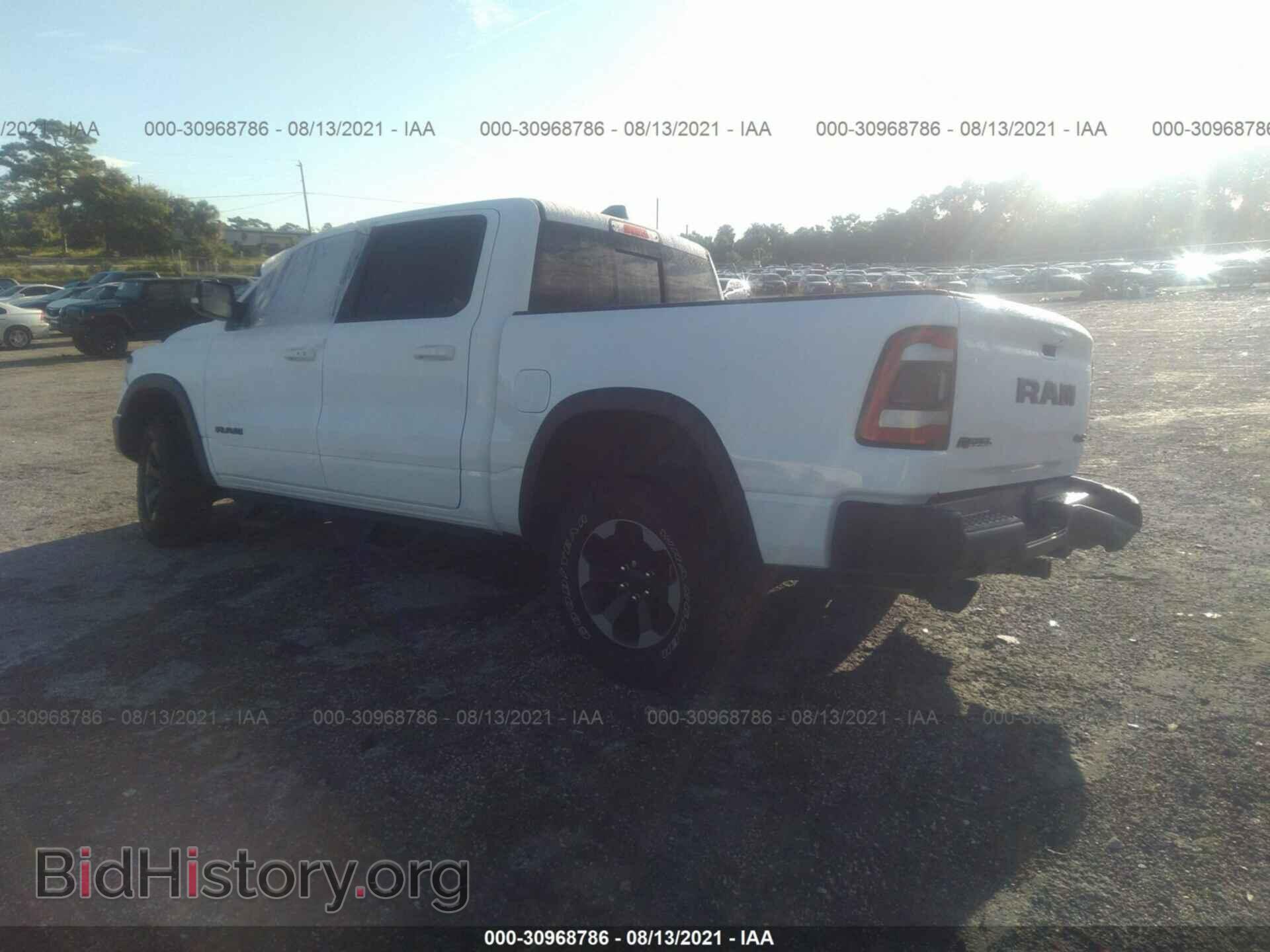 2019 RAM 1500 - VIN: 1C6SRFLT1KN630498 - Photo 3