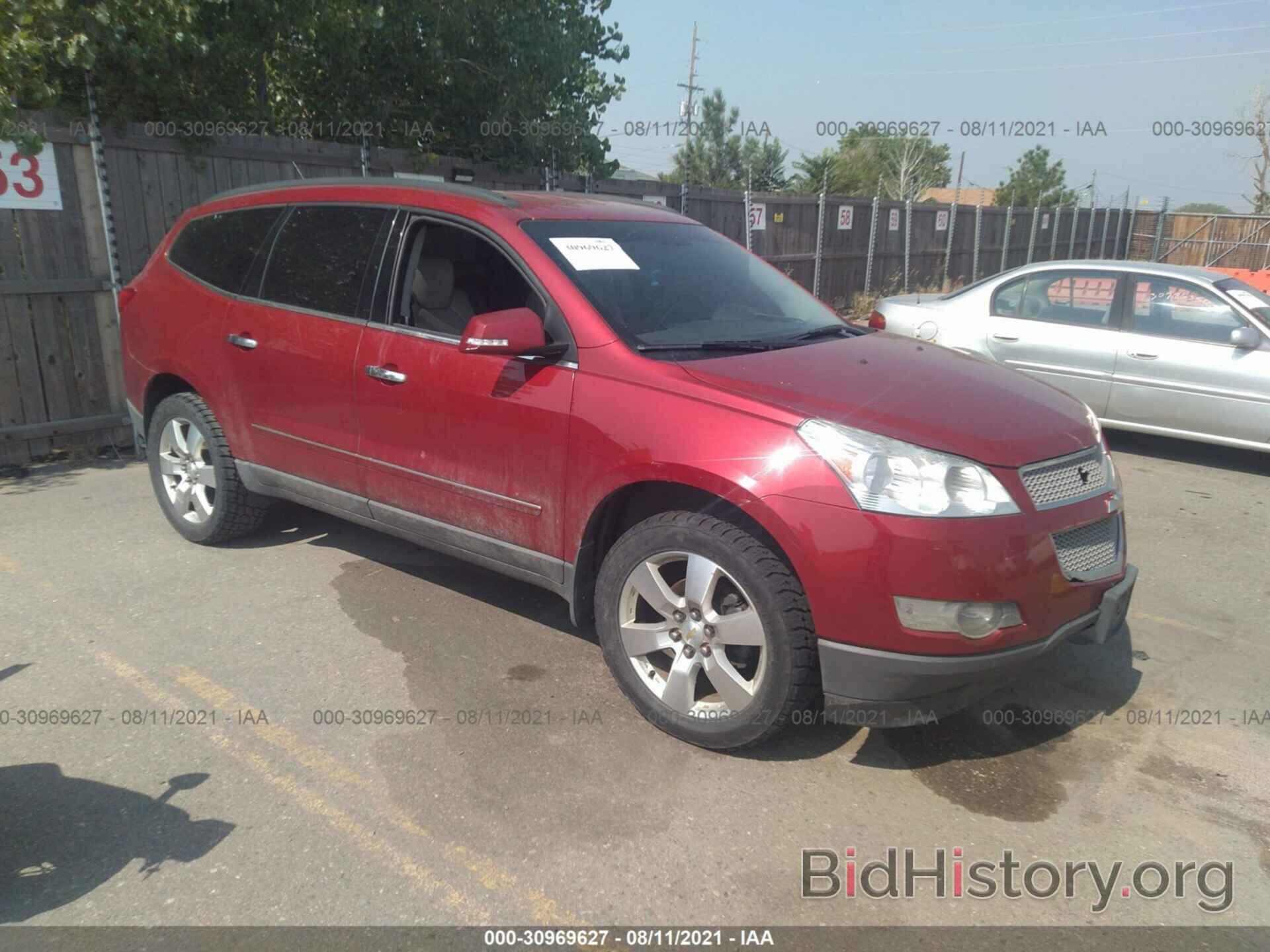 Фотография 1GNKVLED5CJ273108 - CHEVROLET TRAVERSE 2012