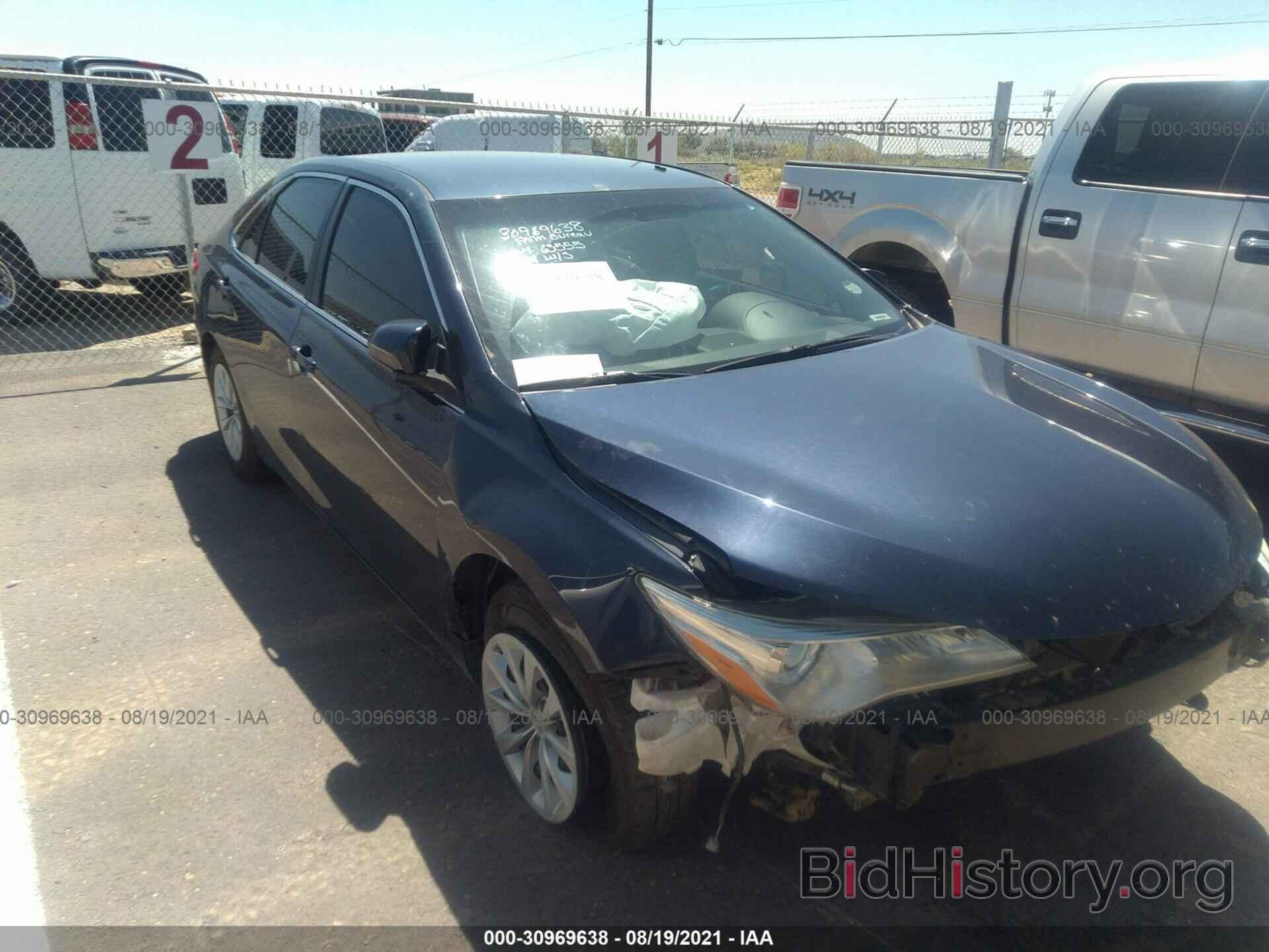 Photo 4T4BF1FKXFR506315 - TOYOTA CAMRY 2015