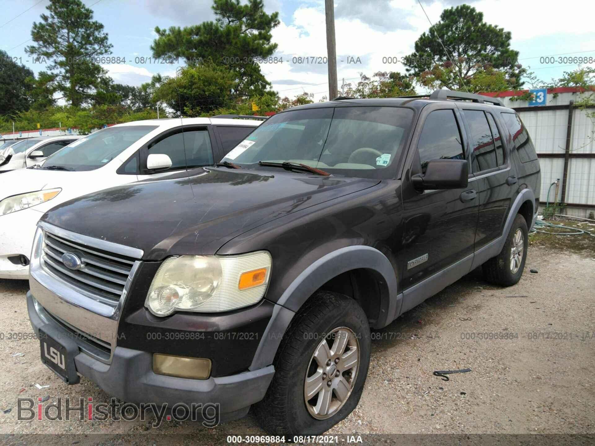 2006 FORD EXPLORER - VIN: 1FMEU63E46ZA02001 - Photo 2