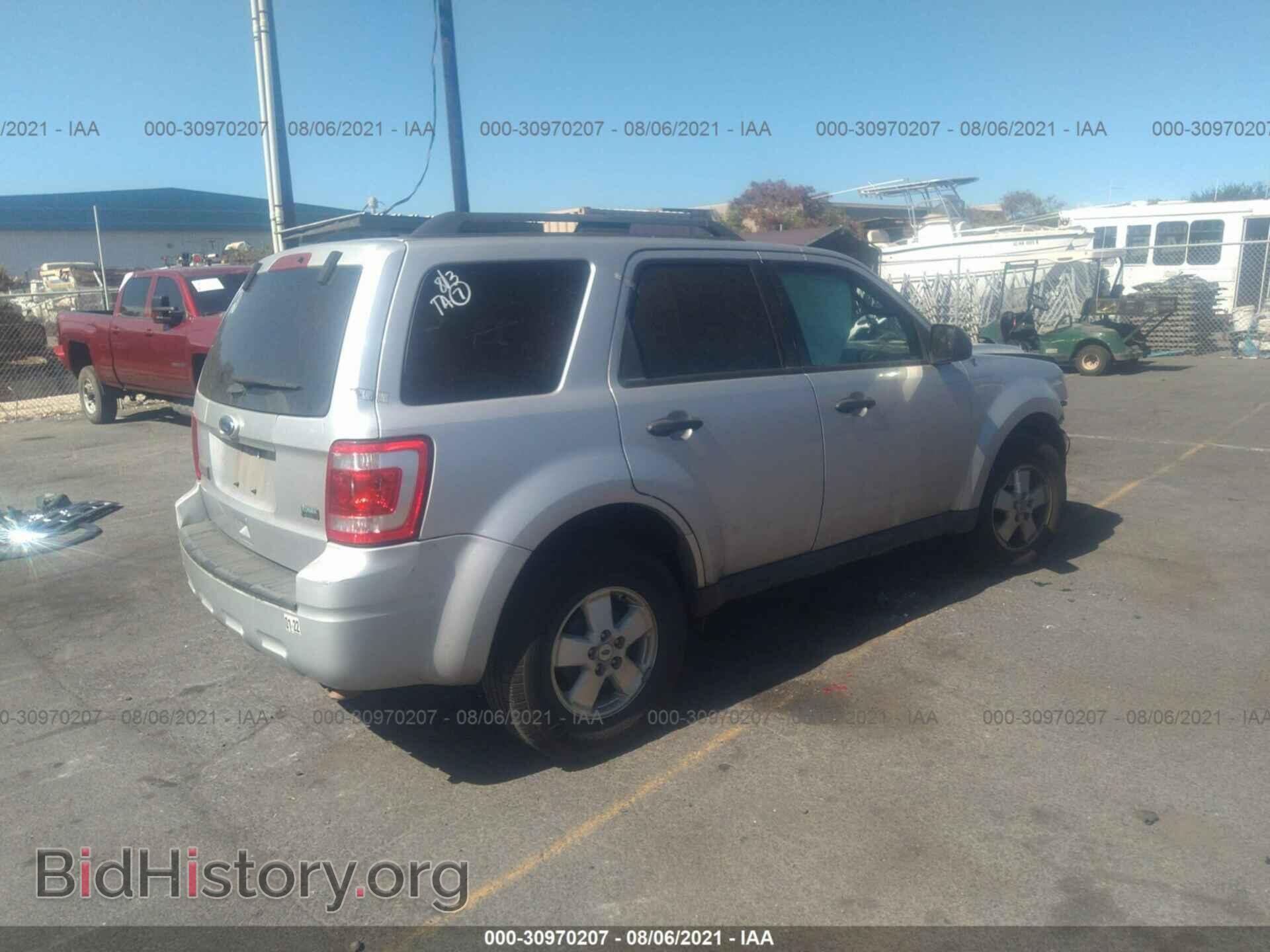 2012 FORD ESCAPE - VIN: 1FMCU9DG0CKB32452 - Фото 4
