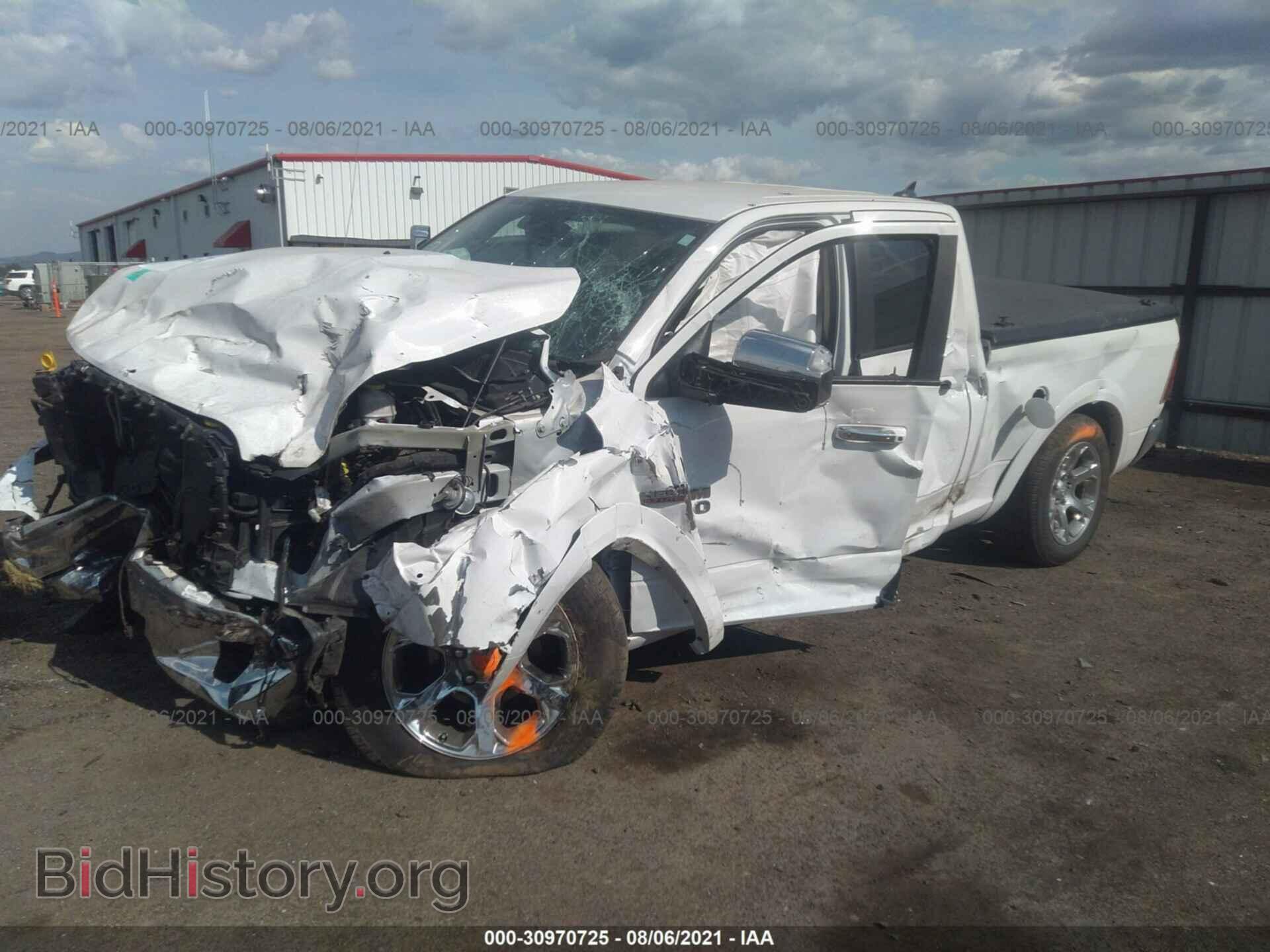 2017 RAM 1500 - VIN: 1C6RR7JT3HS764320 - Фото 2