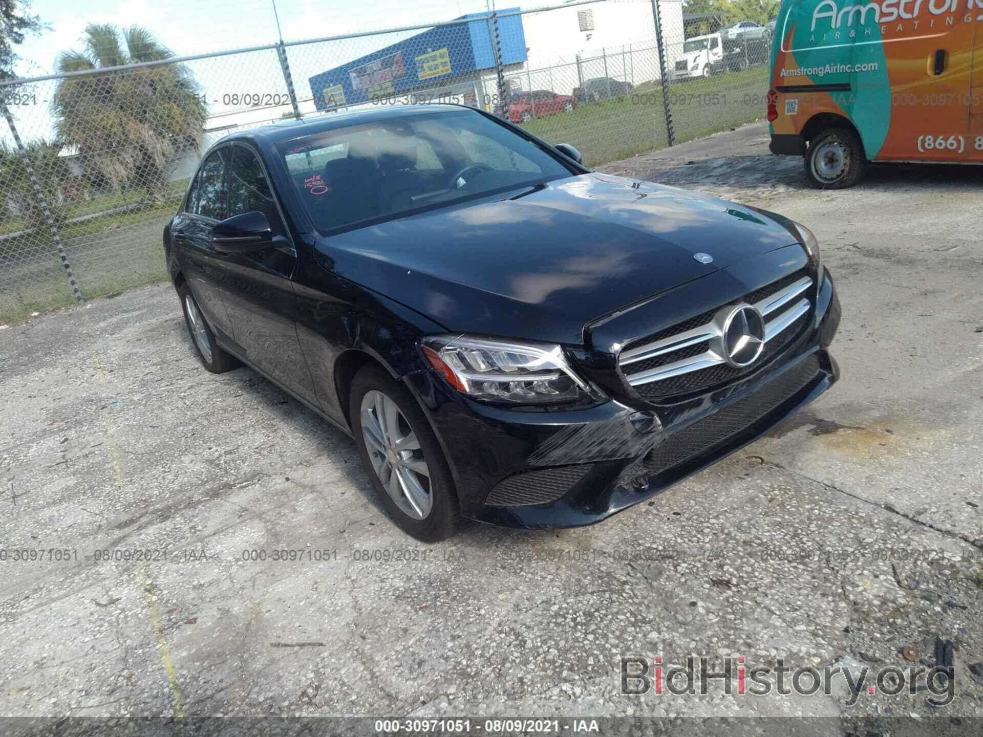 Photo 55SWF8EBXKU316624 - MERCEDES-BENZ C-CLASS 2019