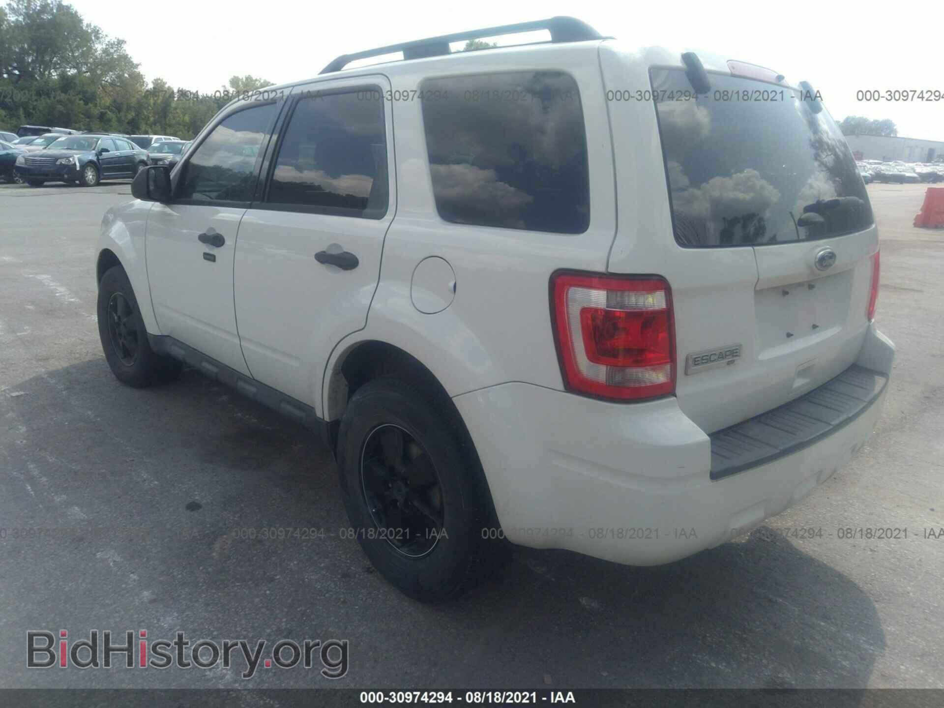 2012 FORD ESCAPE - VIN: 1FMCU0D76CKA77520 - Фото 3
