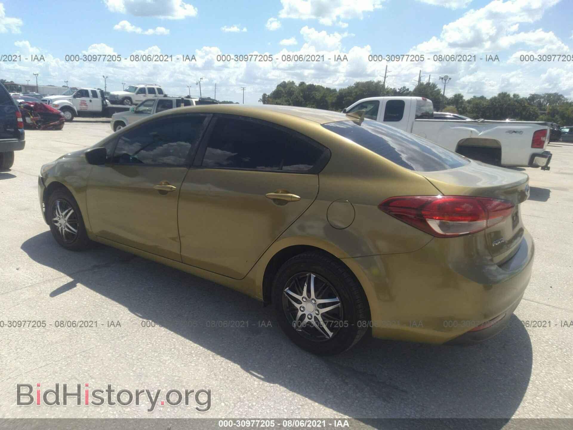 2017 KIA FORTE - VIN: 3KPFK4A79HE140686 - Photo 3