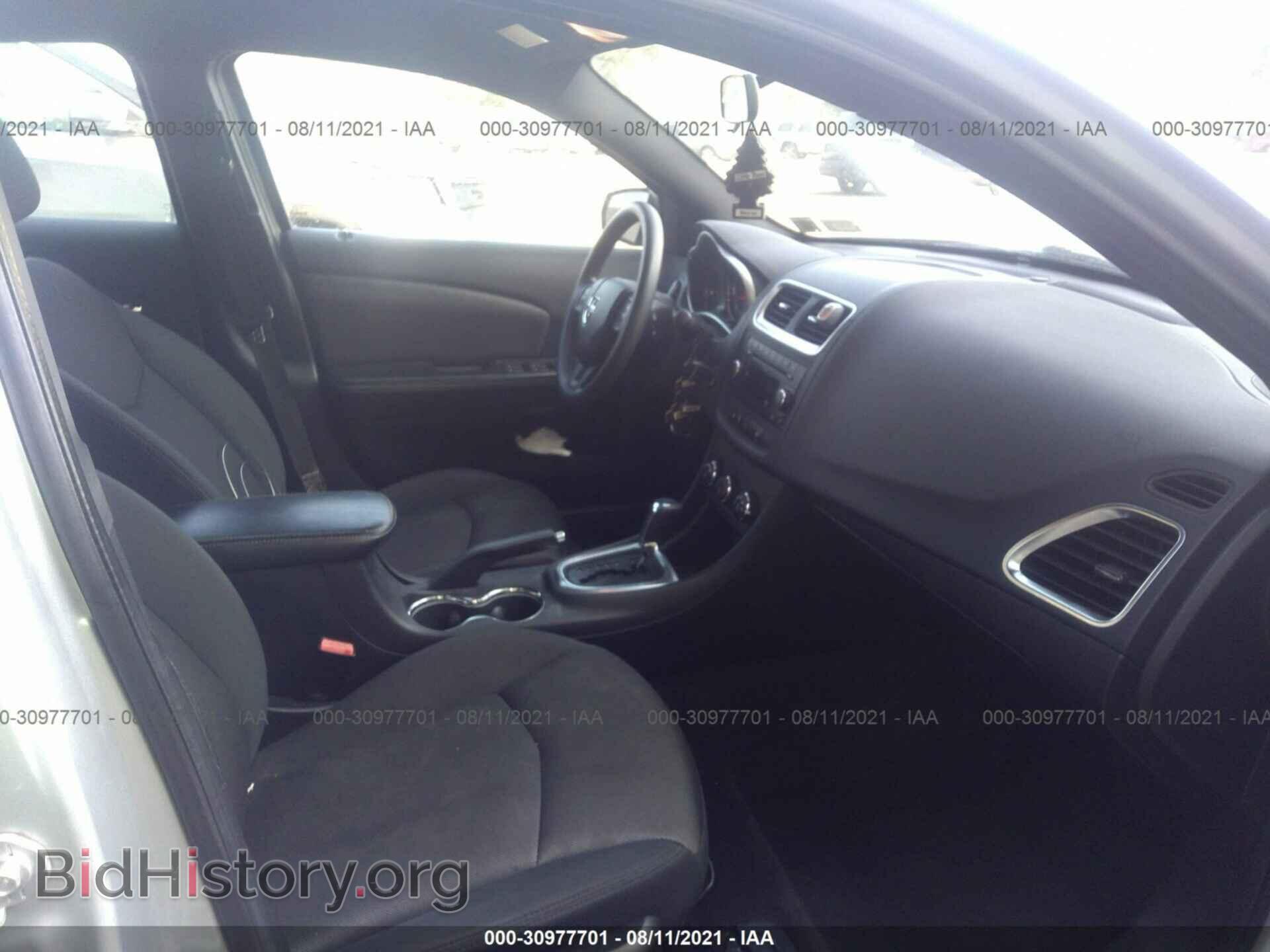 2011 DODGE AVENGER - VIN: 1B3BD4FB5BN564182 - Фото 5