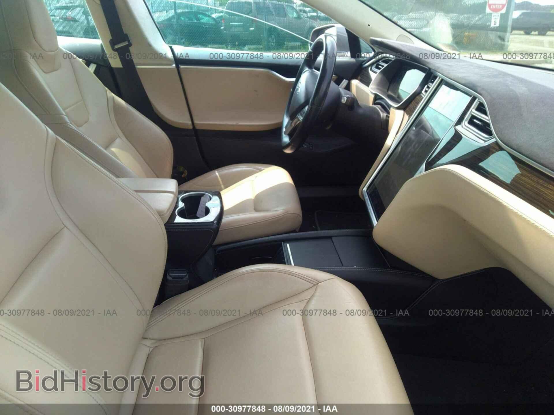 2015 TESLA MODEL S - VIN: 5YJSA1E21FF109583 - Фото 5