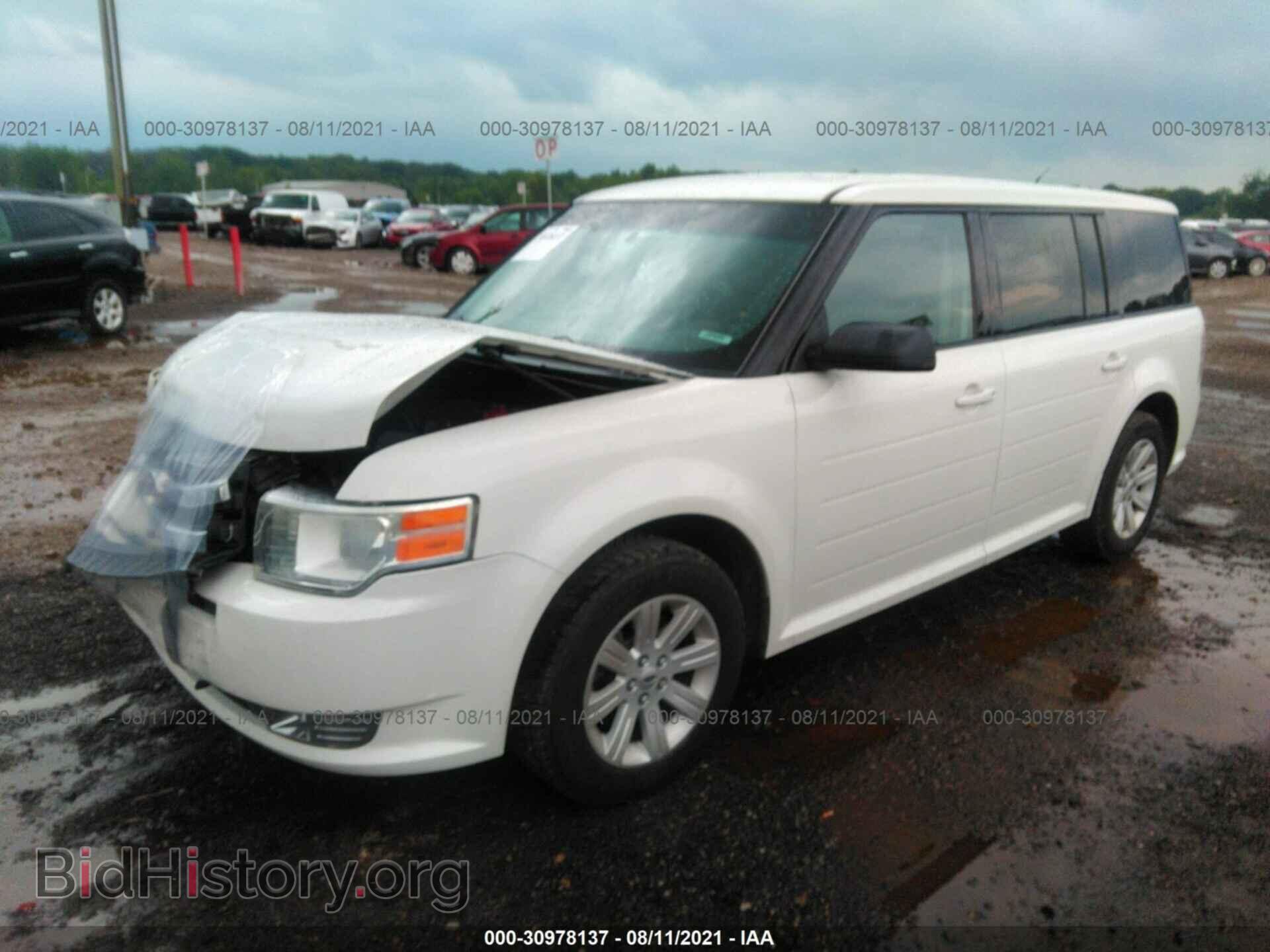 2011 FORD FLEX - VIN: 2FMGK5BC3BBD10718 - Photo 2