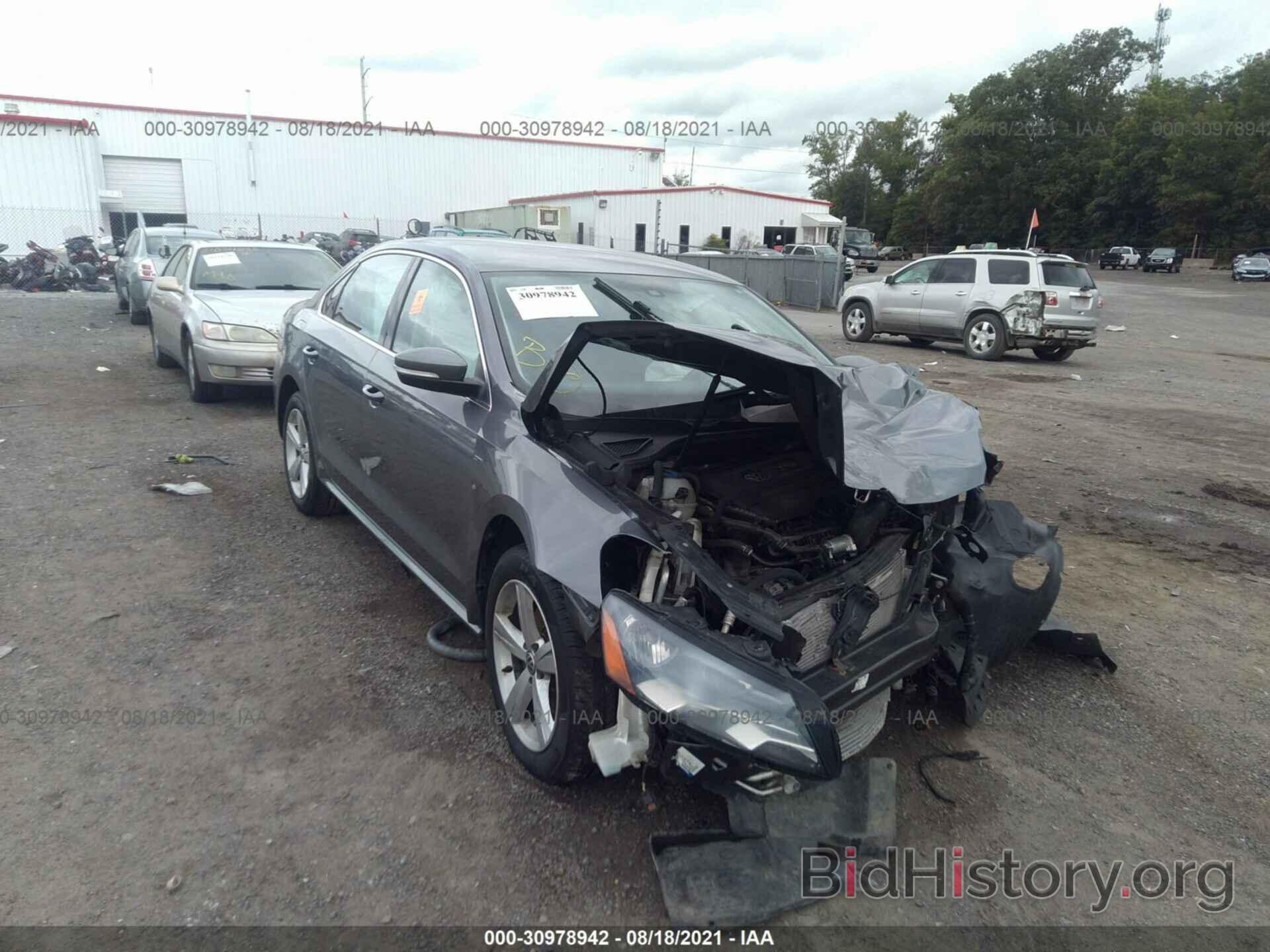 Photo 1VWAT7A33FC097888 - VOLKSWAGEN PASSAT 2015