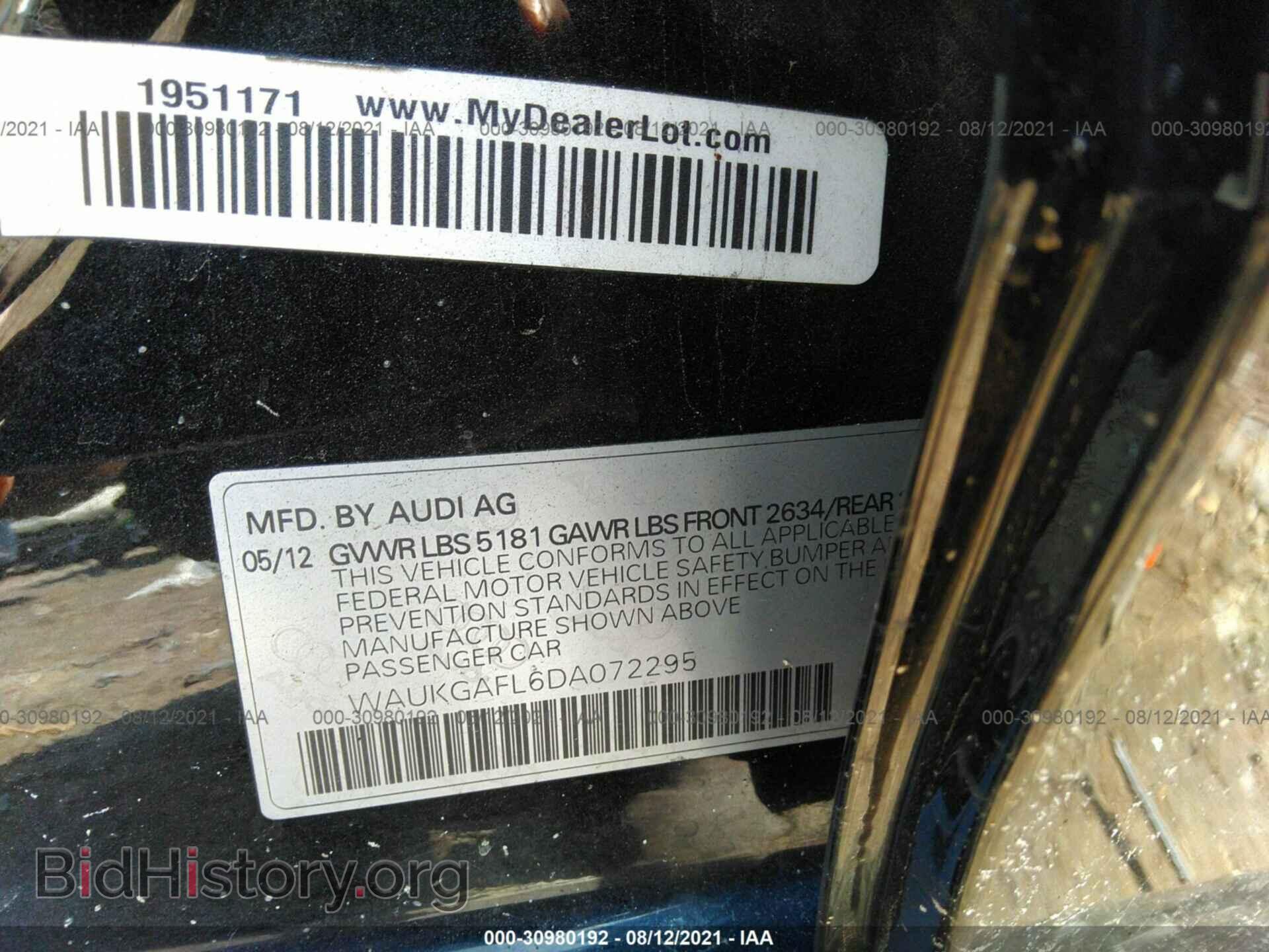 2013 AUDI S4 - VIN: WAUKGAFL6DA072295 - Фото 9
