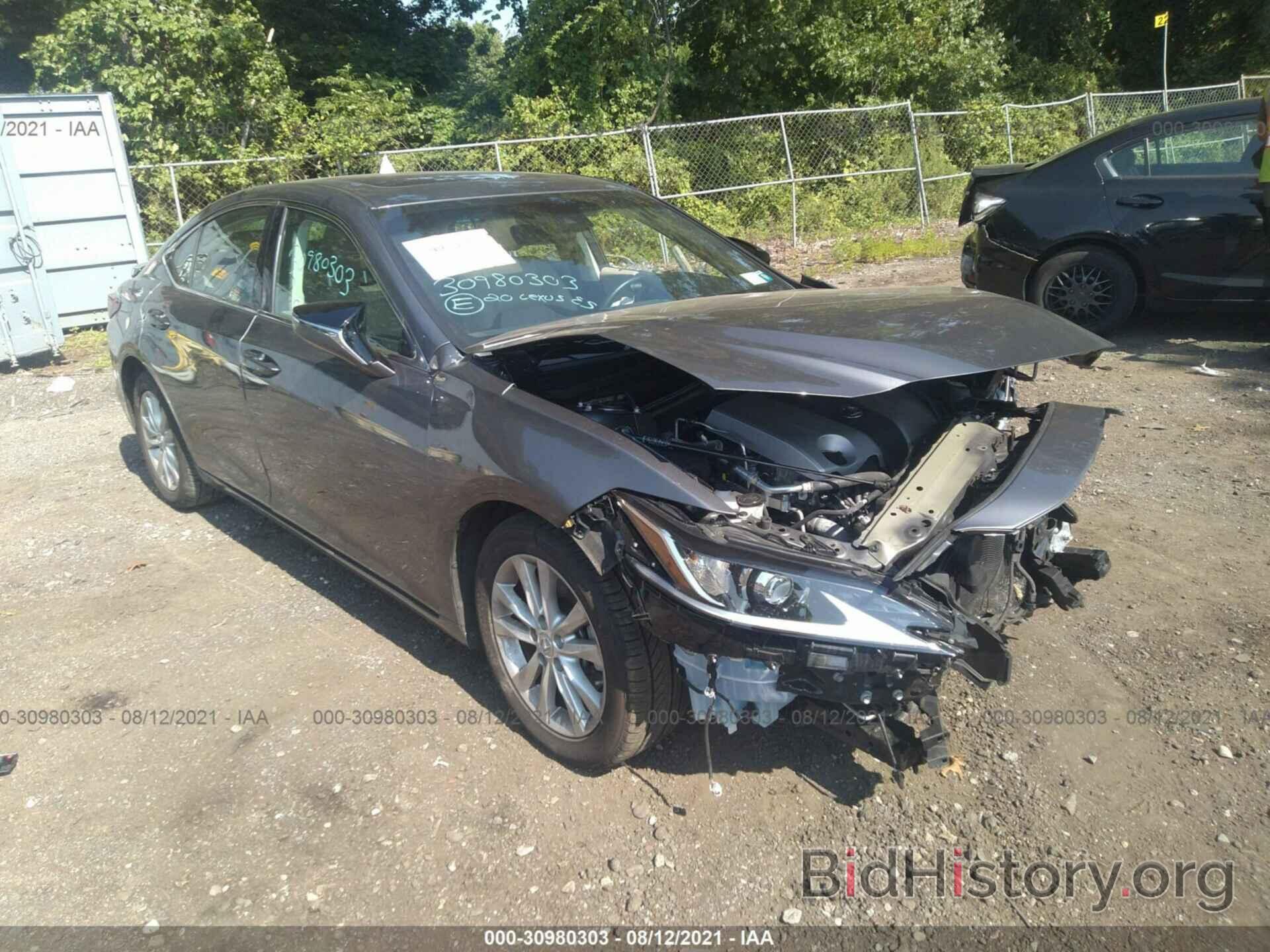 Photo 58ADZ1B16LU075760 - LEXUS ES 2020