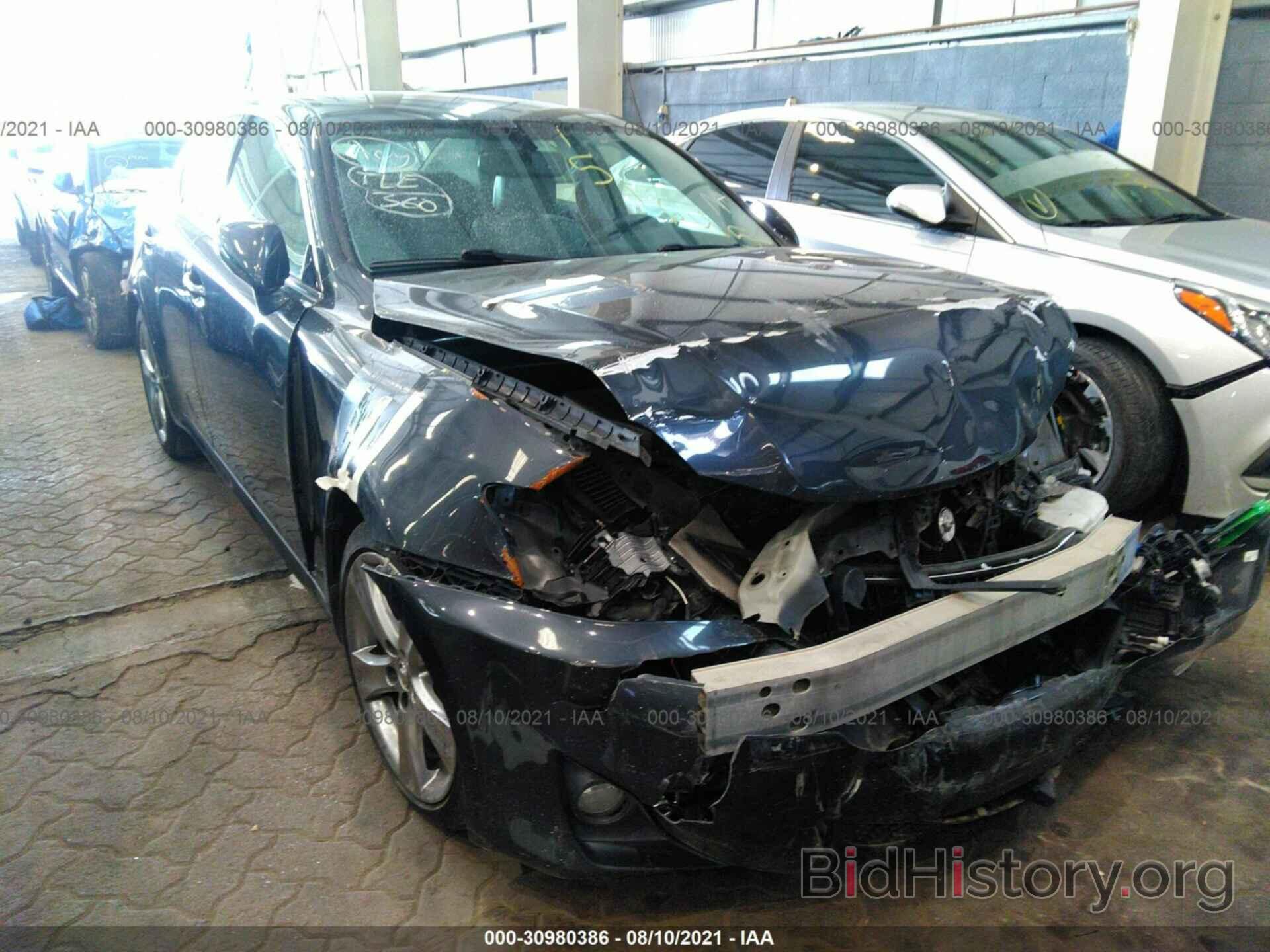 Photo 000BF5C21B5151645 - LEXUS IS 250 2011