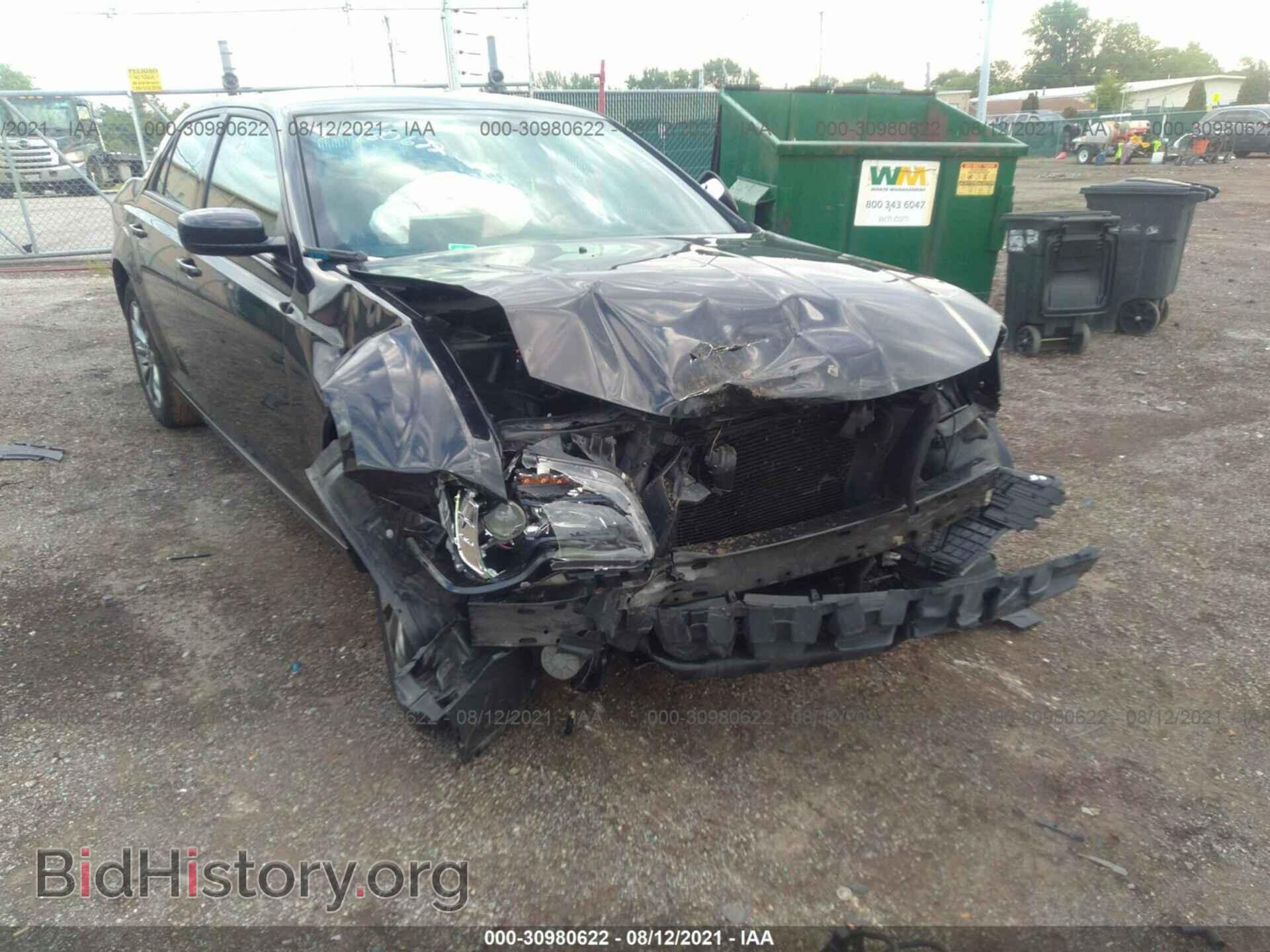 2014 CHRYSLER 300 - VIN: 2C3CCAGGXEH374135 - Фото 6