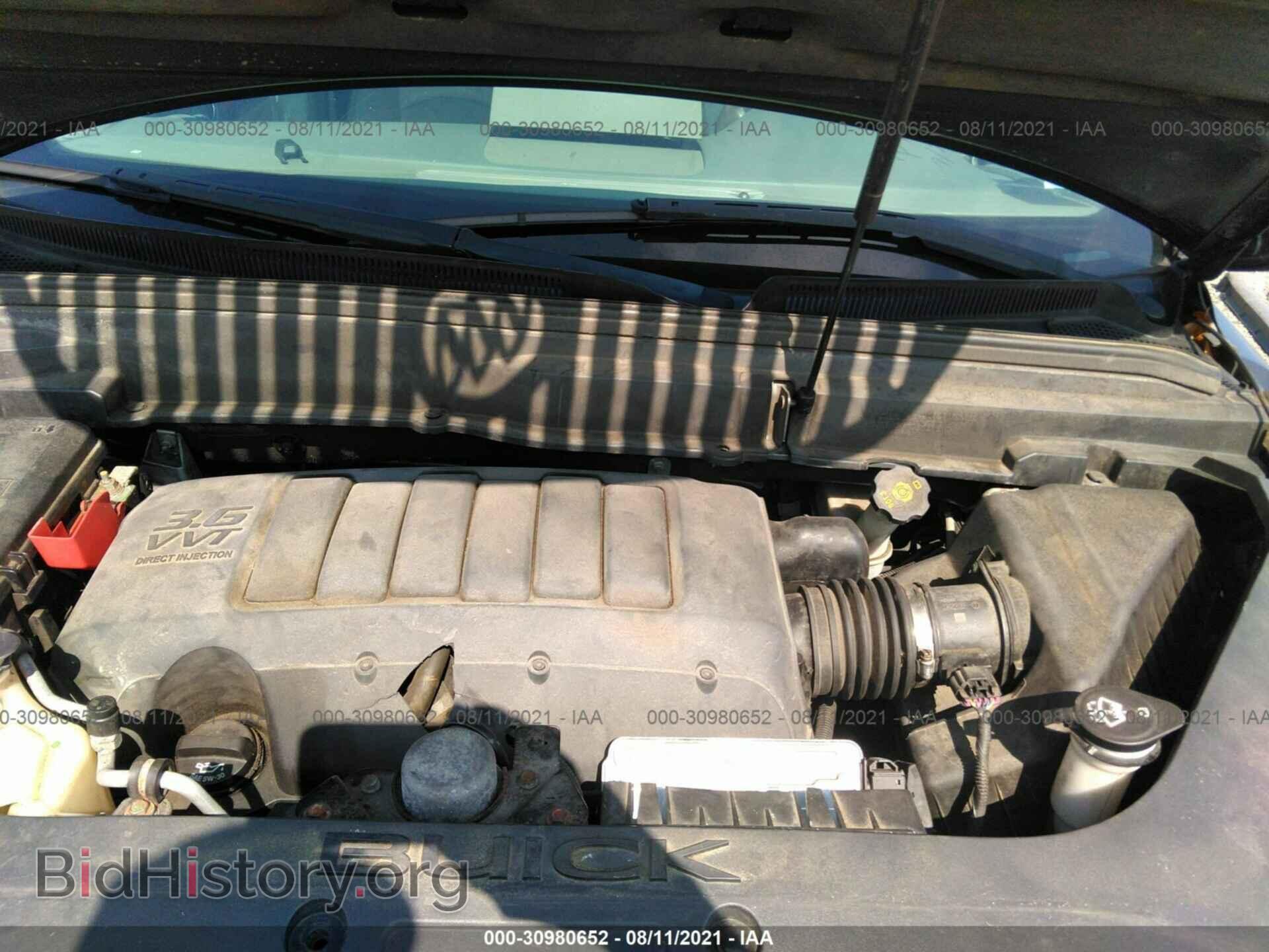 2011 BUICK ENCLAVE - VIN: 5GAKVCED2BJ360411 - Photo 10
